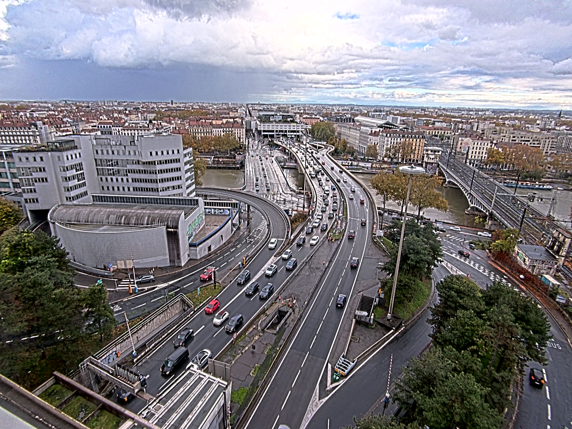 Caméra autoroute à Lyon Perrache à l'entrée Sud du Tunnel sous Fourvière, en direction de Marseille