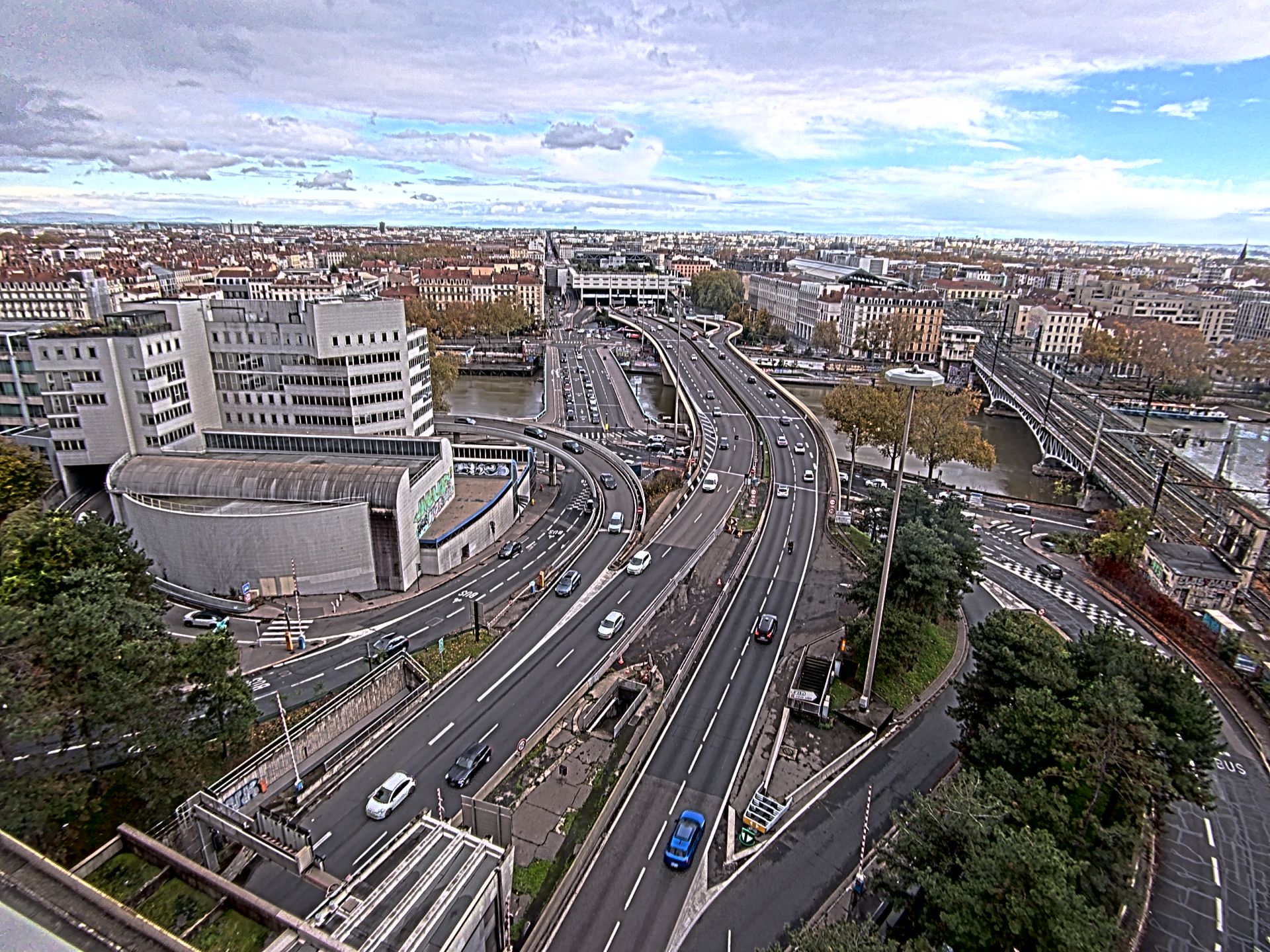Caméra autoroute à Lyon Perrache à l'entrée Sud du Tunnel sous Fourvière, en direction de Marseille