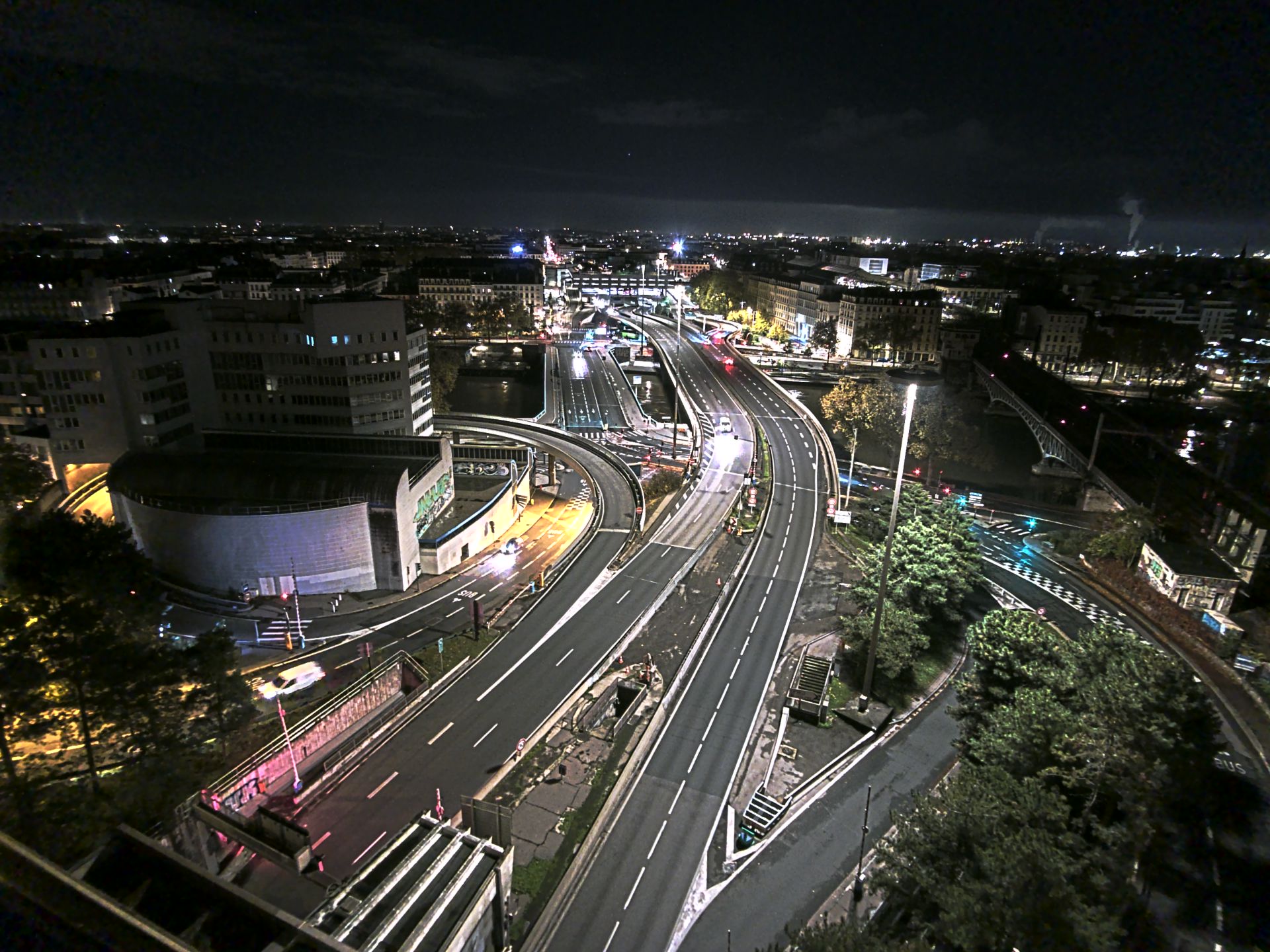 Caméra autoroute à Lyon Perrache à l'entrée Sud du Tunnel sous Fourvière, en direction de Marseille