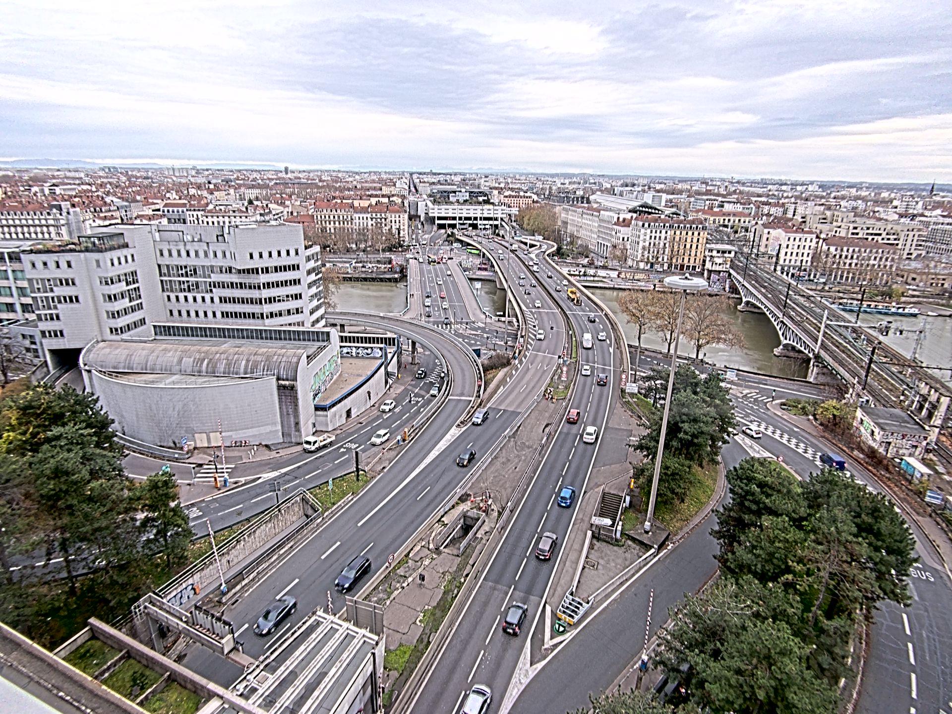 Caméra autoroute à Lyon Perrache à l'entrée Sud du Tunnel sous Fourvière, en direction de Marseille