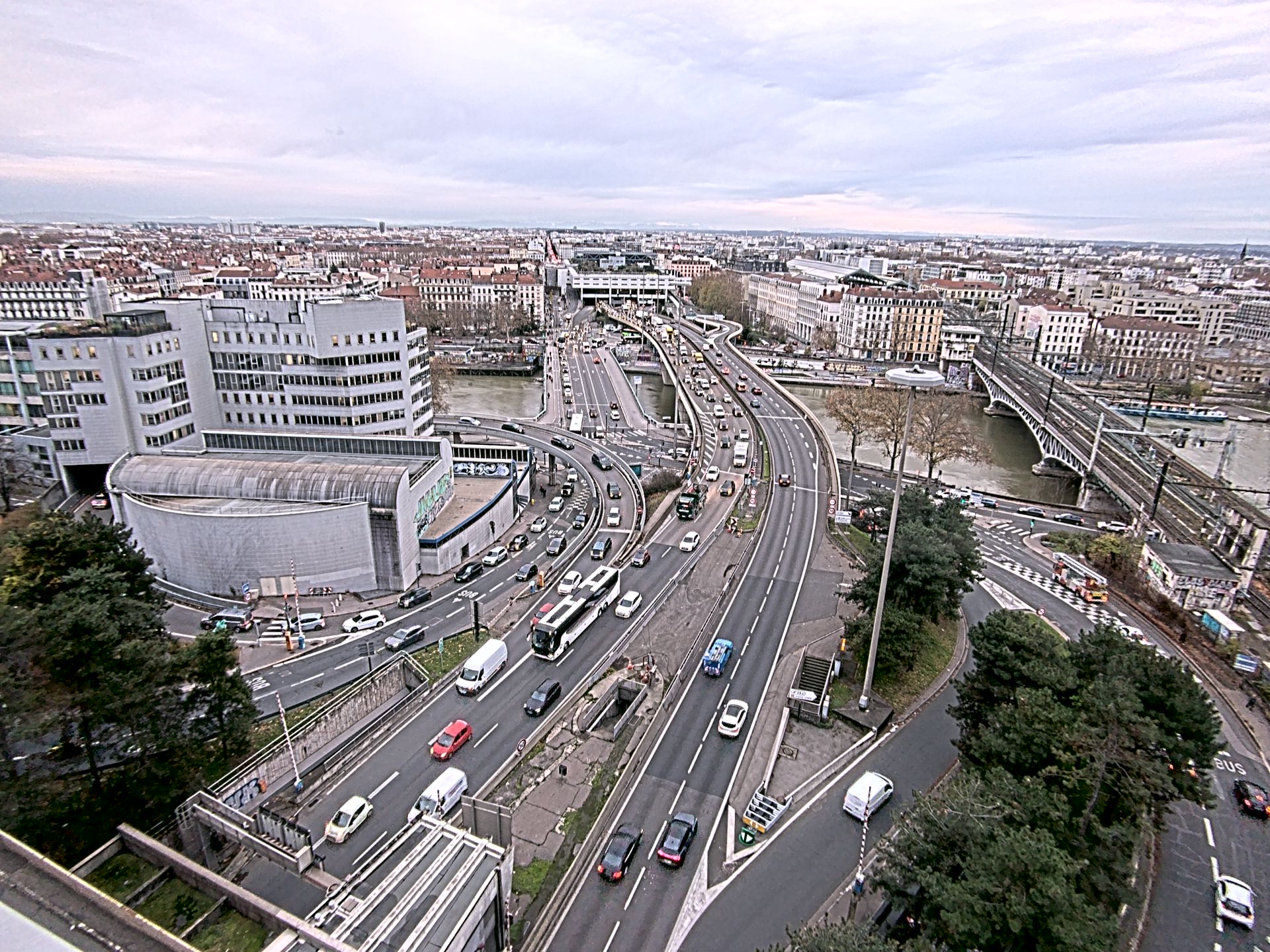 Caméra autoroute à Lyon Perrache à l'entrée Sud du Tunnel sous Fourvière, en direction de Marseille