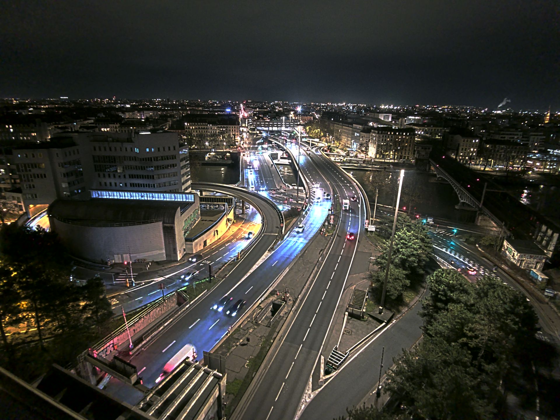 Caméra autoroute à Lyon Perrache à l'entrée Sud du Tunnel sous Fourvière, en direction de Marseille