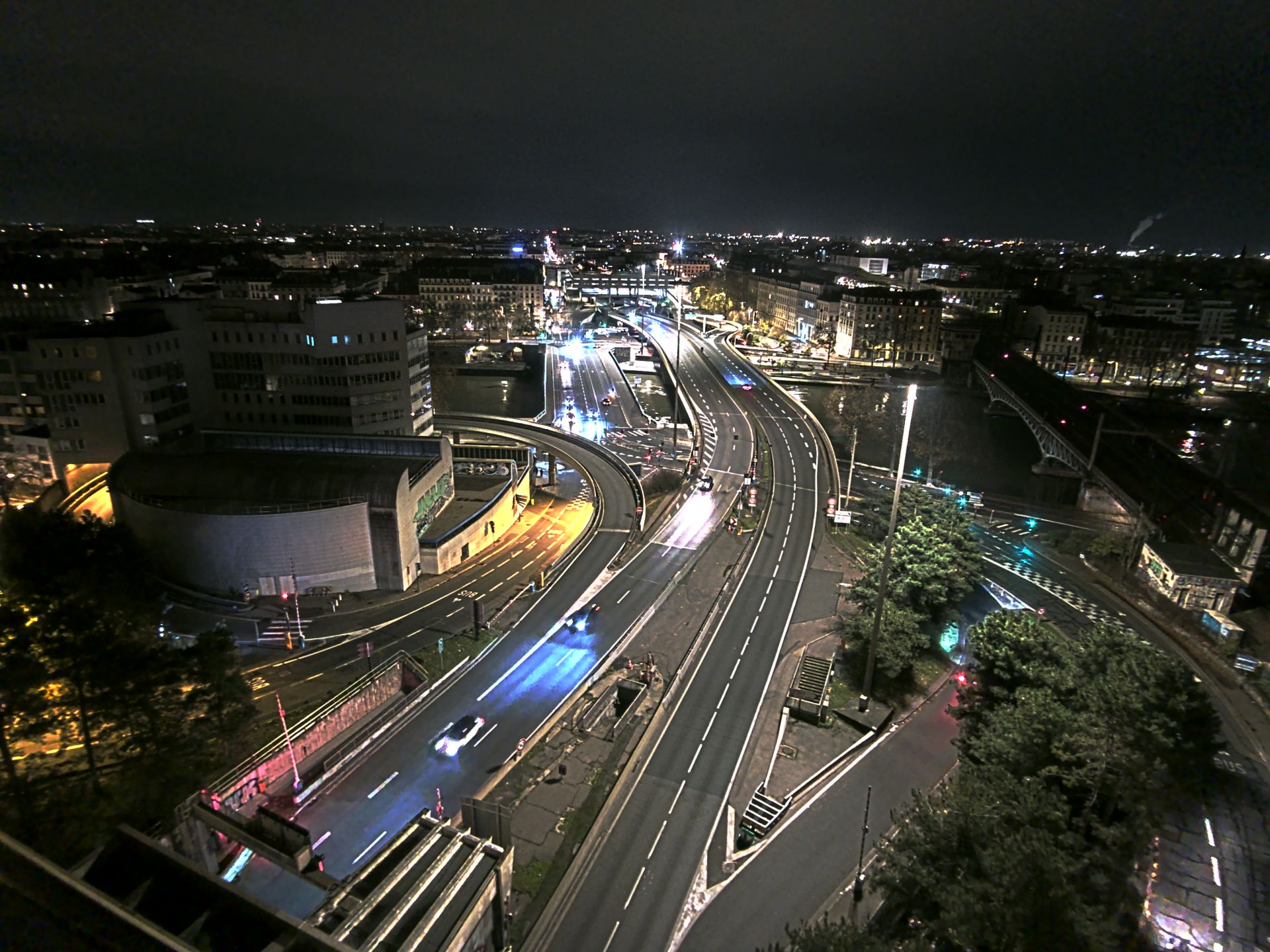 Caméra autoroute à Lyon Perrache à l'entrée Sud du Tunnel sous Fourvière, en direction de Marseille