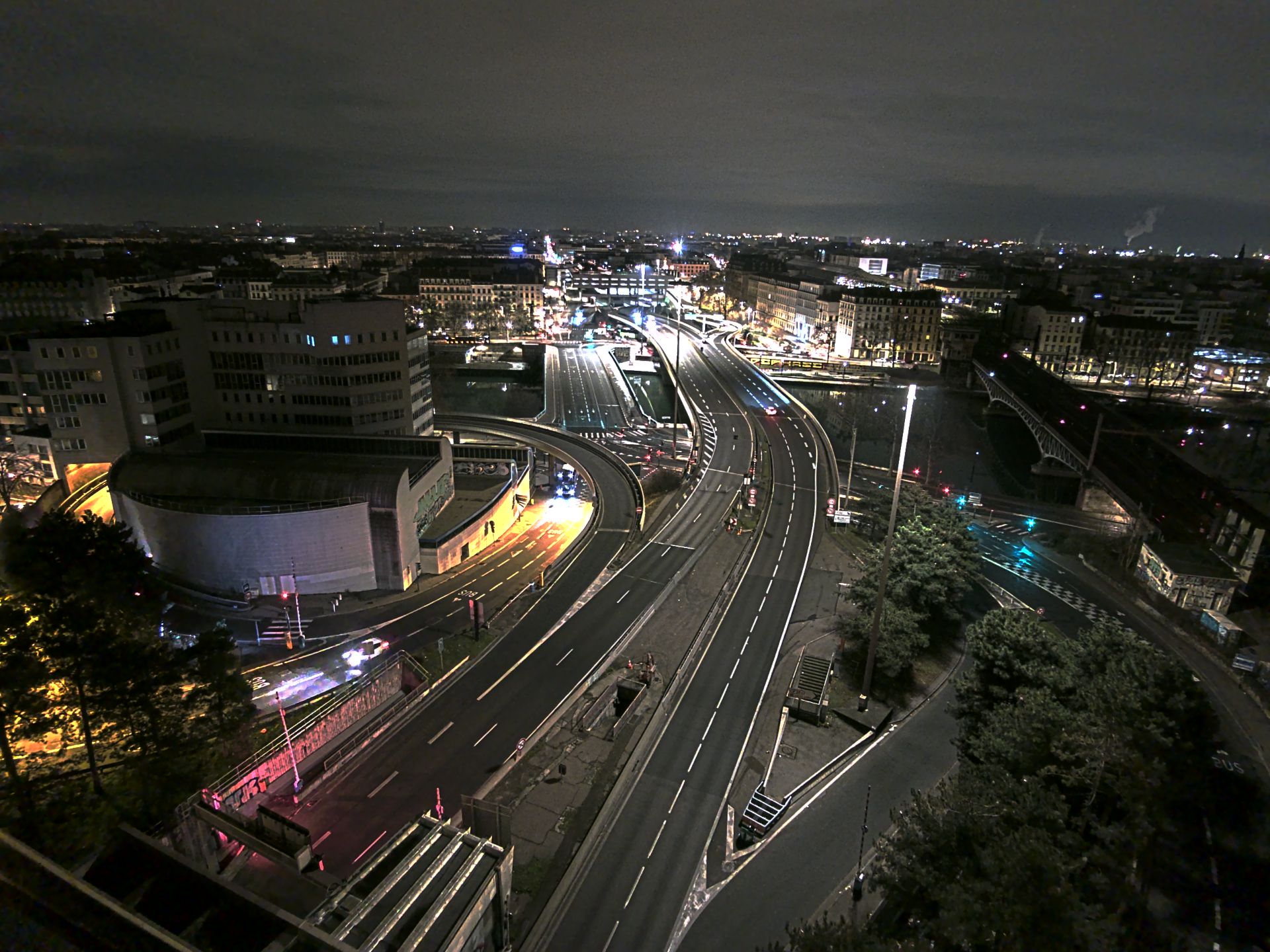 Caméra autoroute à Lyon Perrache à l'entrée Sud du Tunnel sous Fourvière, en direction de Marseille