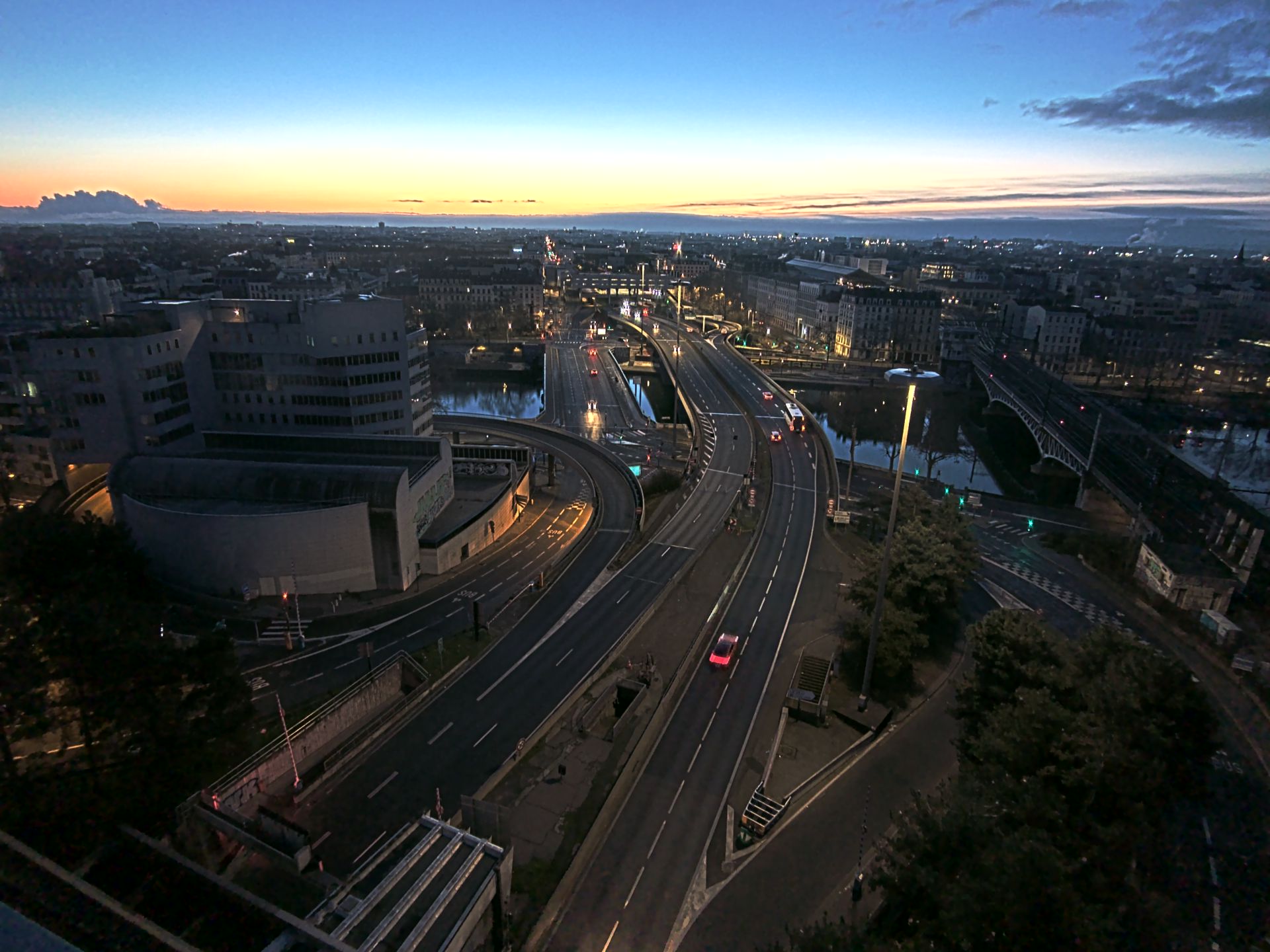 Caméra autoroute à Lyon Perrache à l'entrée Sud du Tunnel sous Fourvière, en direction de Marseille