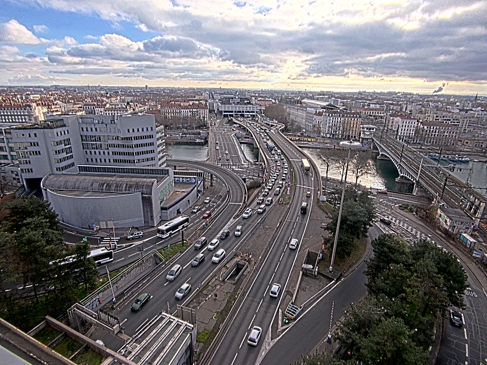Caméra autoroute à Lyon Perrache à l'entrée Sud du Tunnel sous Fourvière, en direction de Marseille