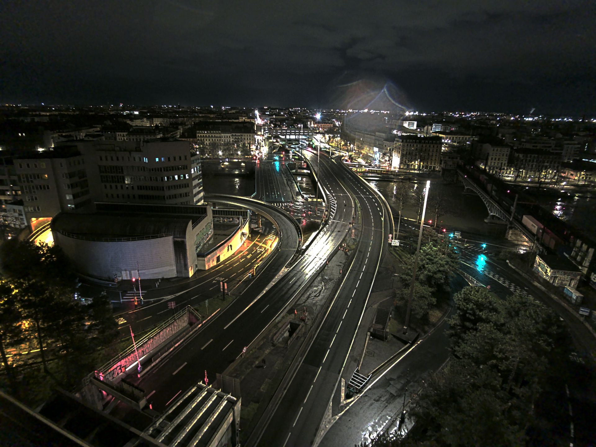 Caméra autoroute à Lyon Perrache à l'entrée Sud du Tunnel sous Fourvière, en direction de Marseille