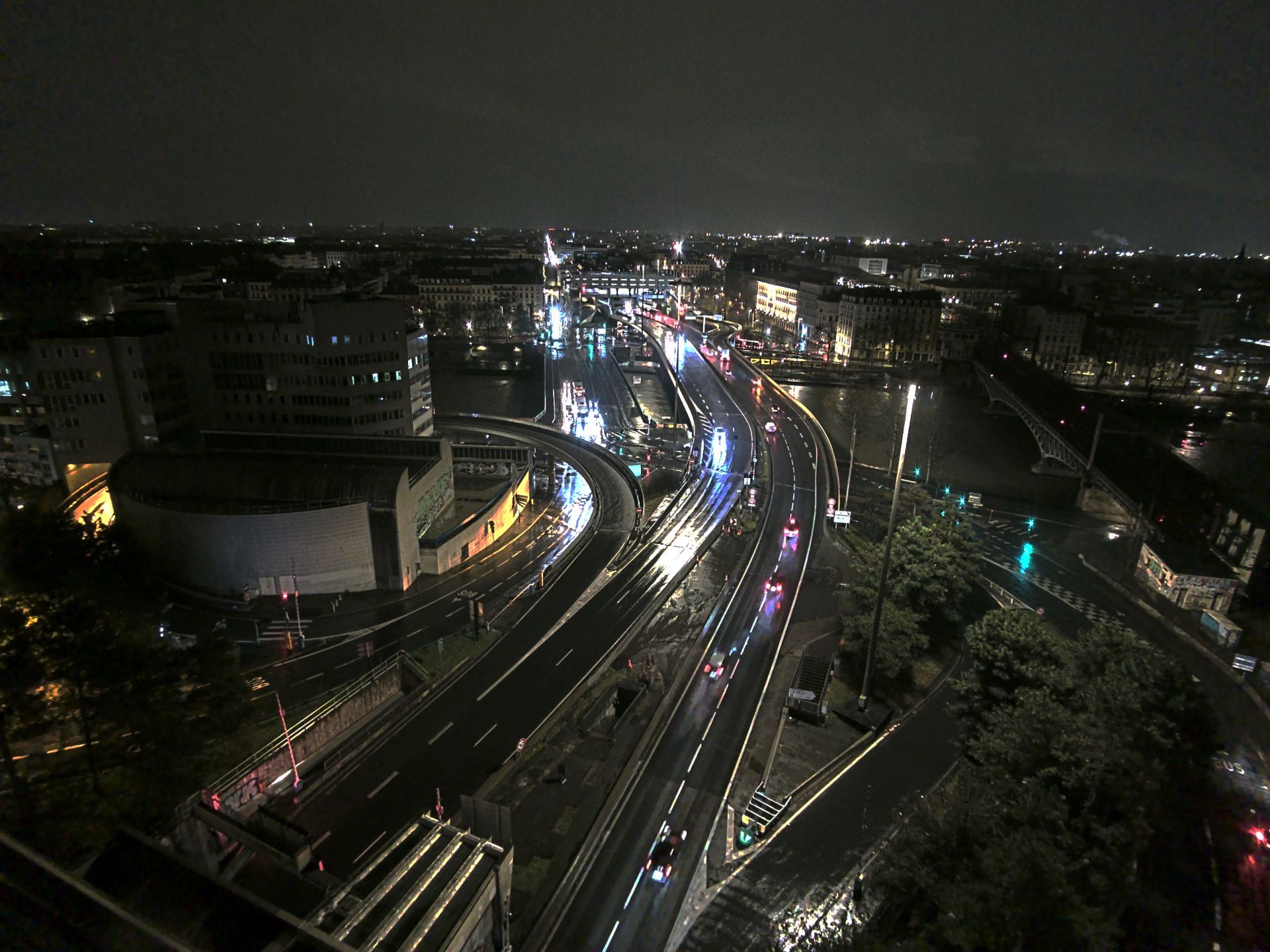 Caméra autoroute à Lyon Perrache à l'entrée Sud du Tunnel sous Fourvière, en direction de Marseille