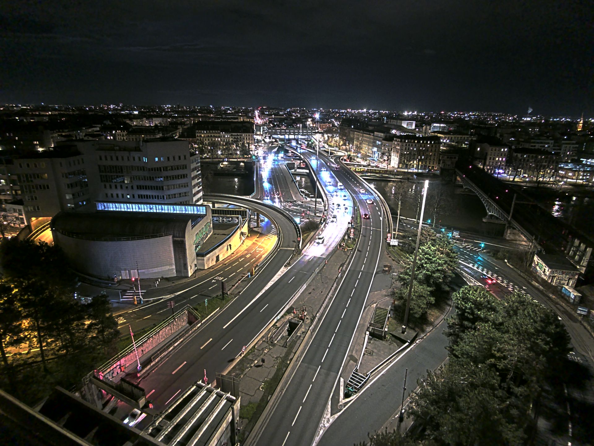 Caméra autoroute à Lyon Perrache à l'entrée Sud du Tunnel sous Fourvière, en direction de Marseille