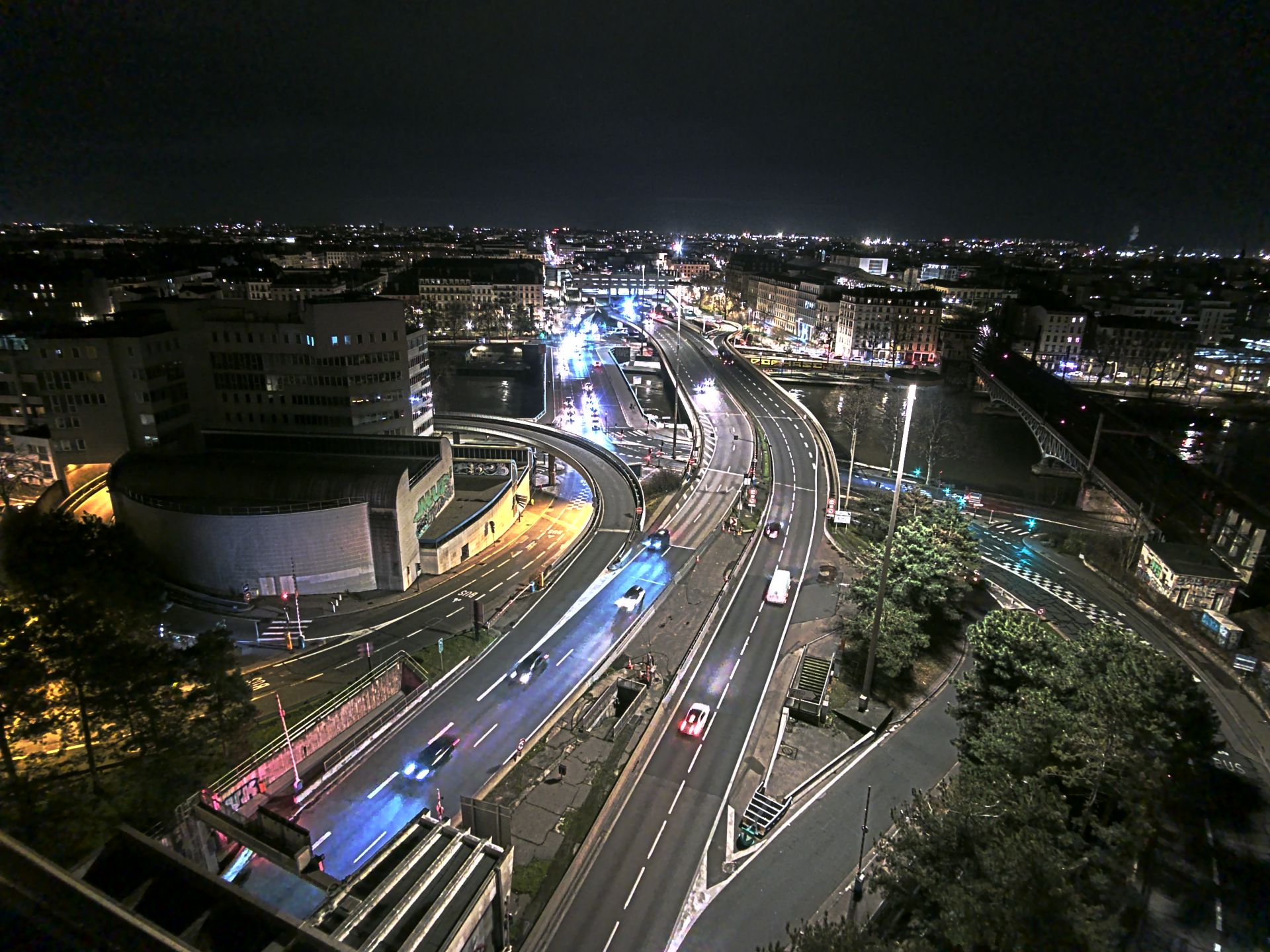 Caméra autoroute à Lyon Perrache à l'entrée Sud du Tunnel sous Fourvière, en direction de Marseille