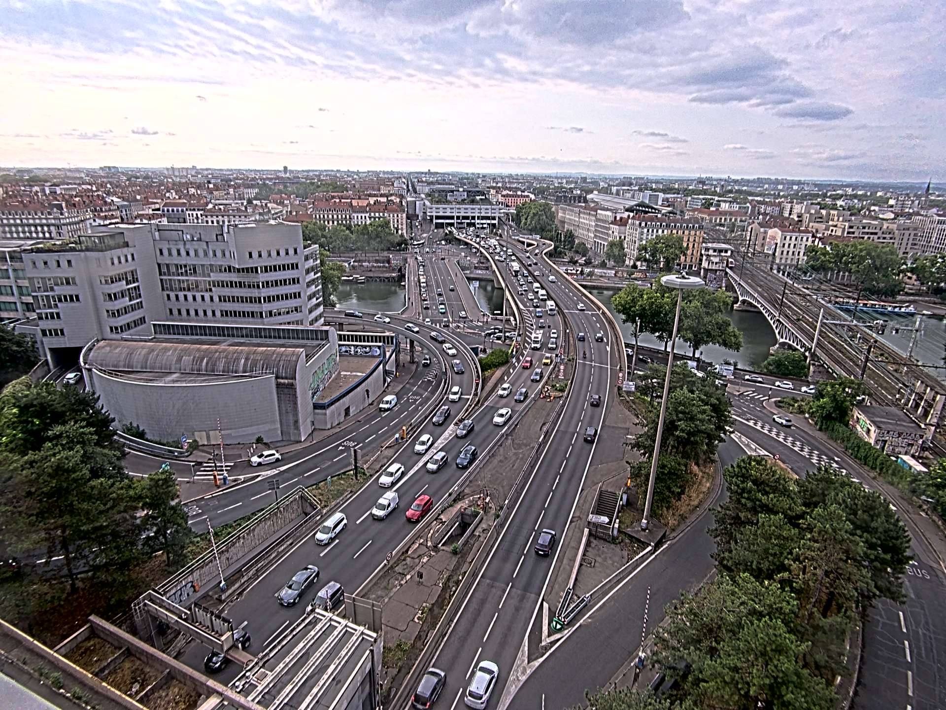 Caméra autoroute à Lyon Perrache à l'entrée Sud du Tunnel sous Fourvière, en direction de Marseille