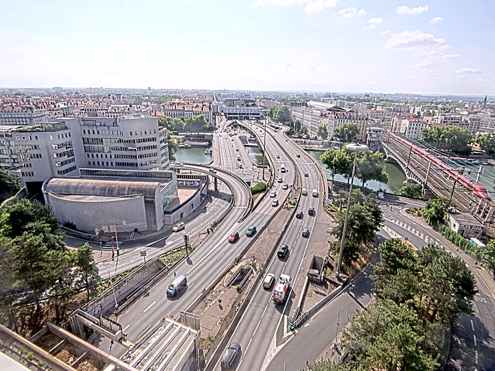 Caméra autoroute à Lyon Perrache à l'entrée Sud du Tunnel sous Fourvière, en direction de Marseille