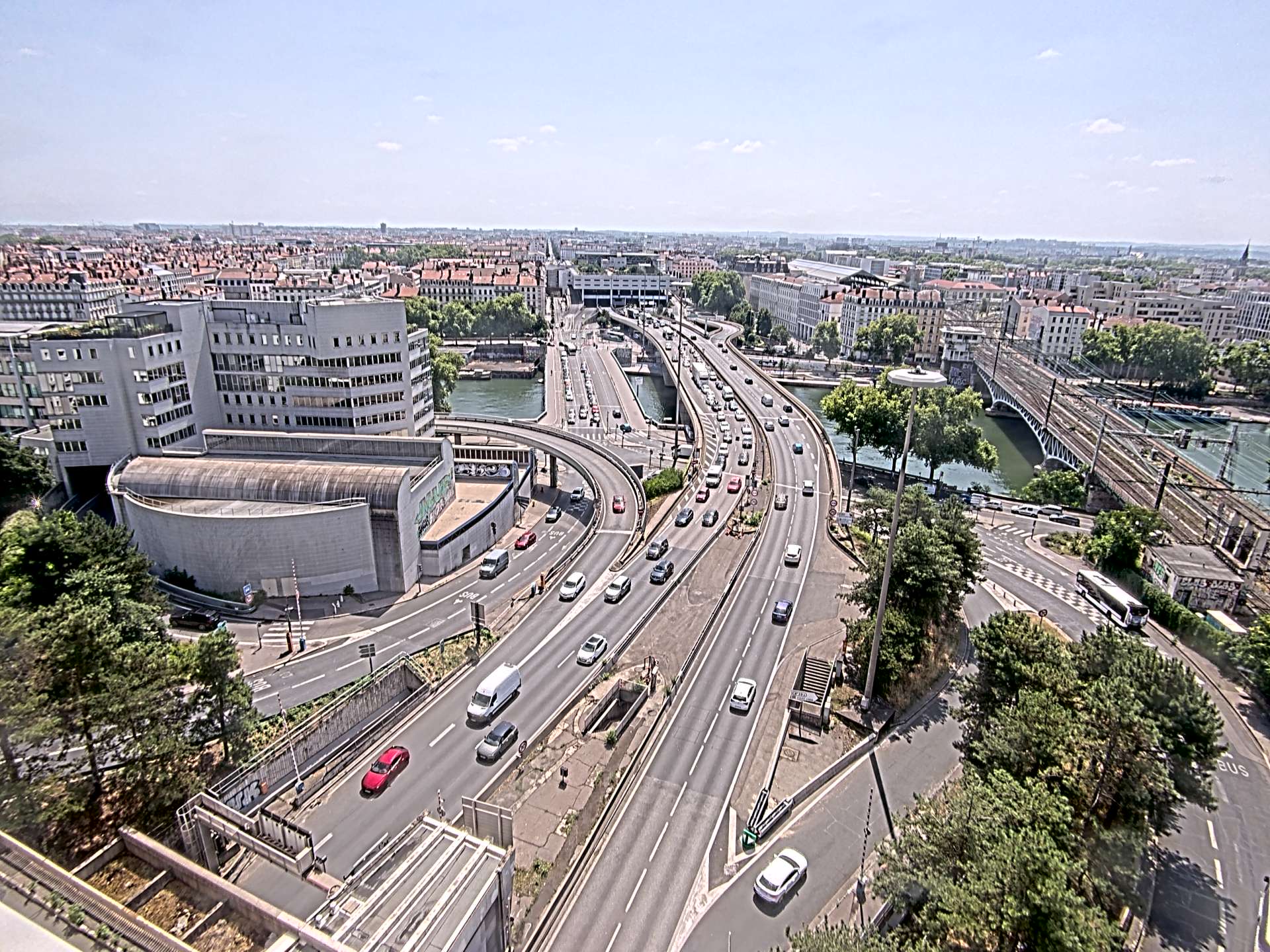 Caméra autoroute à Lyon Perrache à l'entrée Sud du Tunnel sous Fourvière, en direction de Marseille