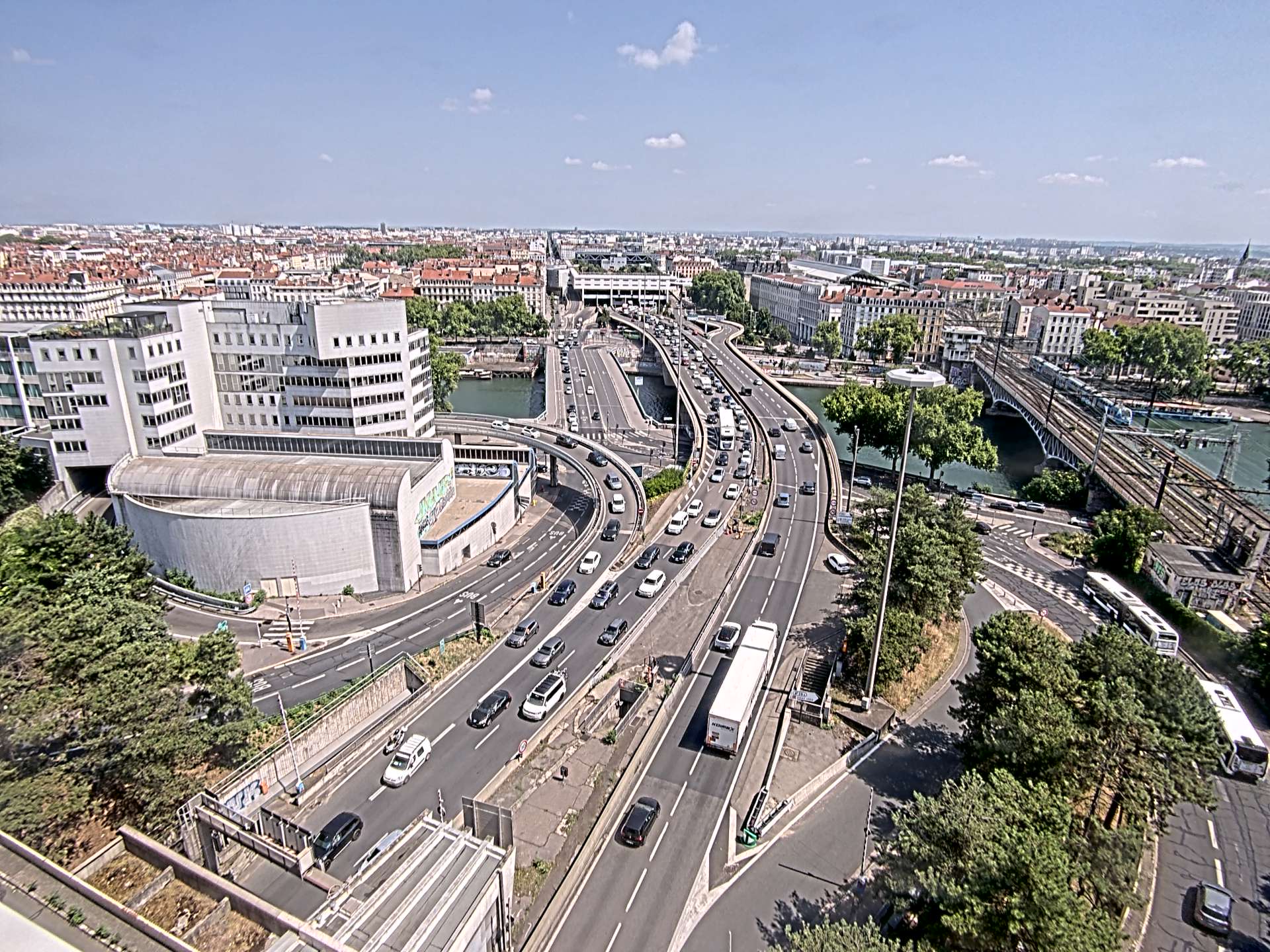 Caméra autoroute à Lyon Perrache à l'entrée Sud du Tunnel sous Fourvière, en direction de Marseille