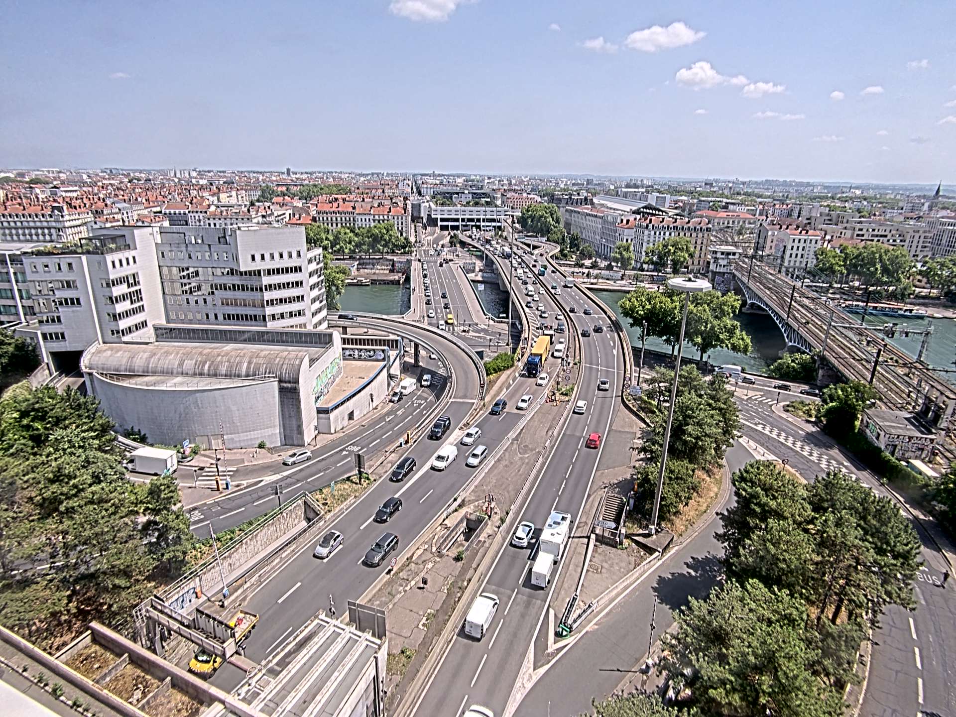 Caméra autoroute à Lyon Perrache à l'entrée Sud du Tunnel sous Fourvière, en direction de Marseille