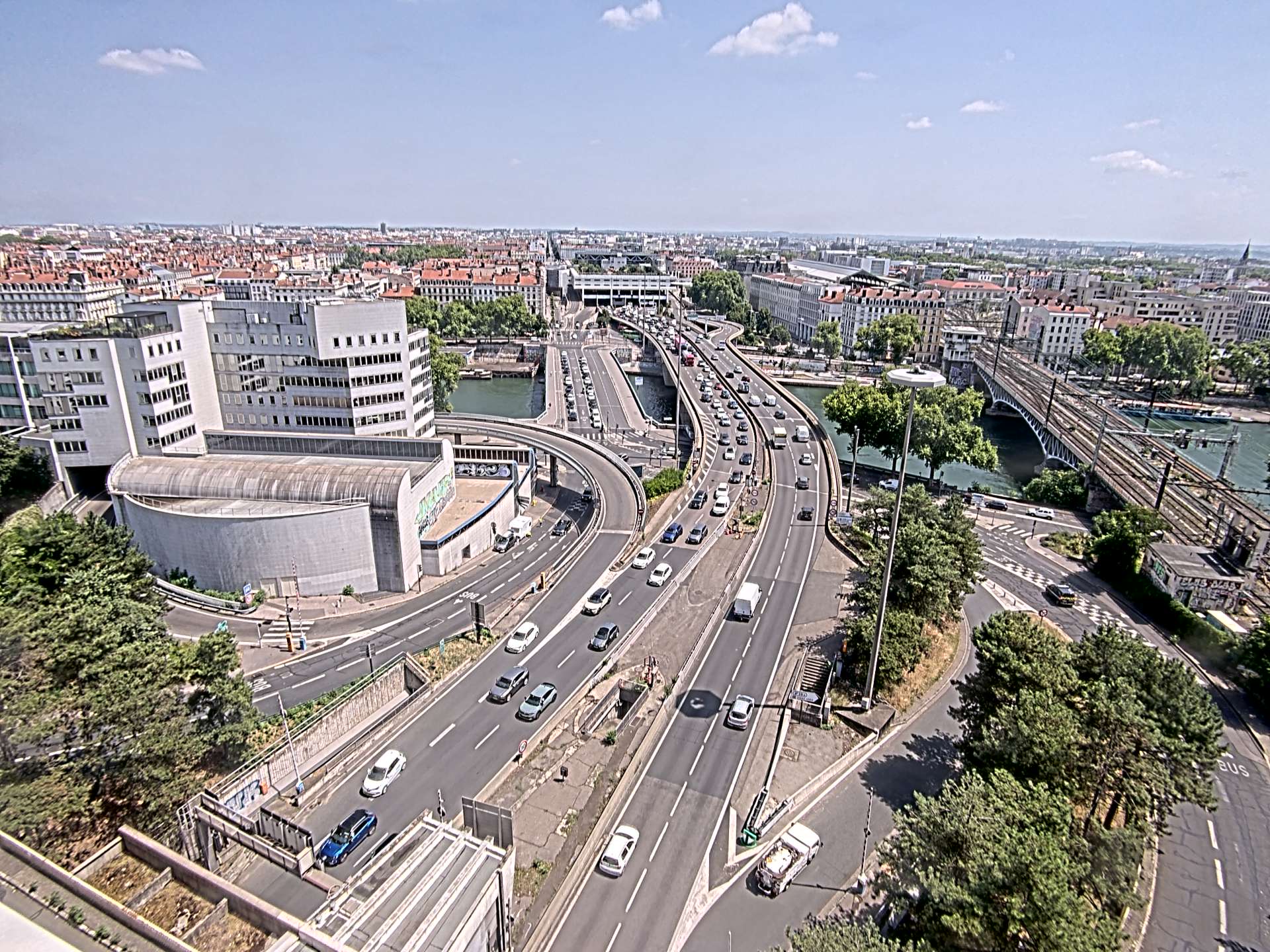 Caméra autoroute à Lyon Perrache à l'entrée Sud du Tunnel sous Fourvière, en direction de Marseille