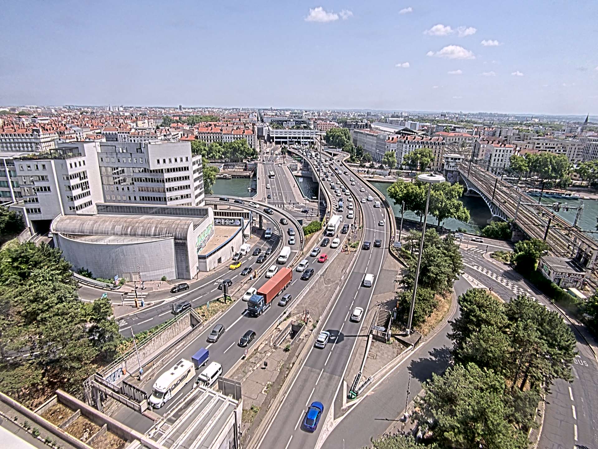 Caméra autoroute à Lyon Perrache à l'entrée Sud du Tunnel sous Fourvière, en direction de Marseille