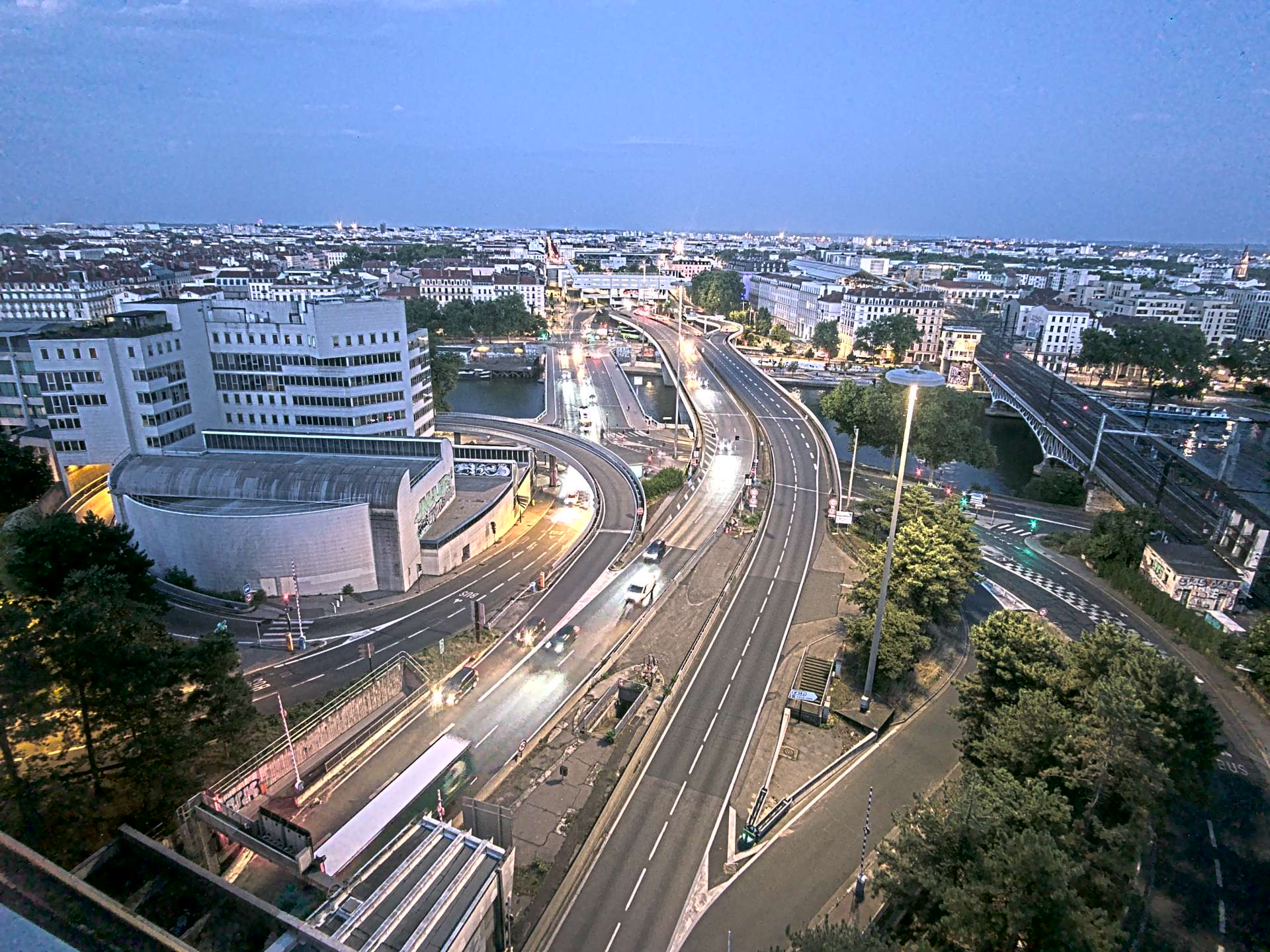 Caméra autoroute à Lyon Perrache à l'entrée Sud du Tunnel sous Fourvière, en direction de Marseille