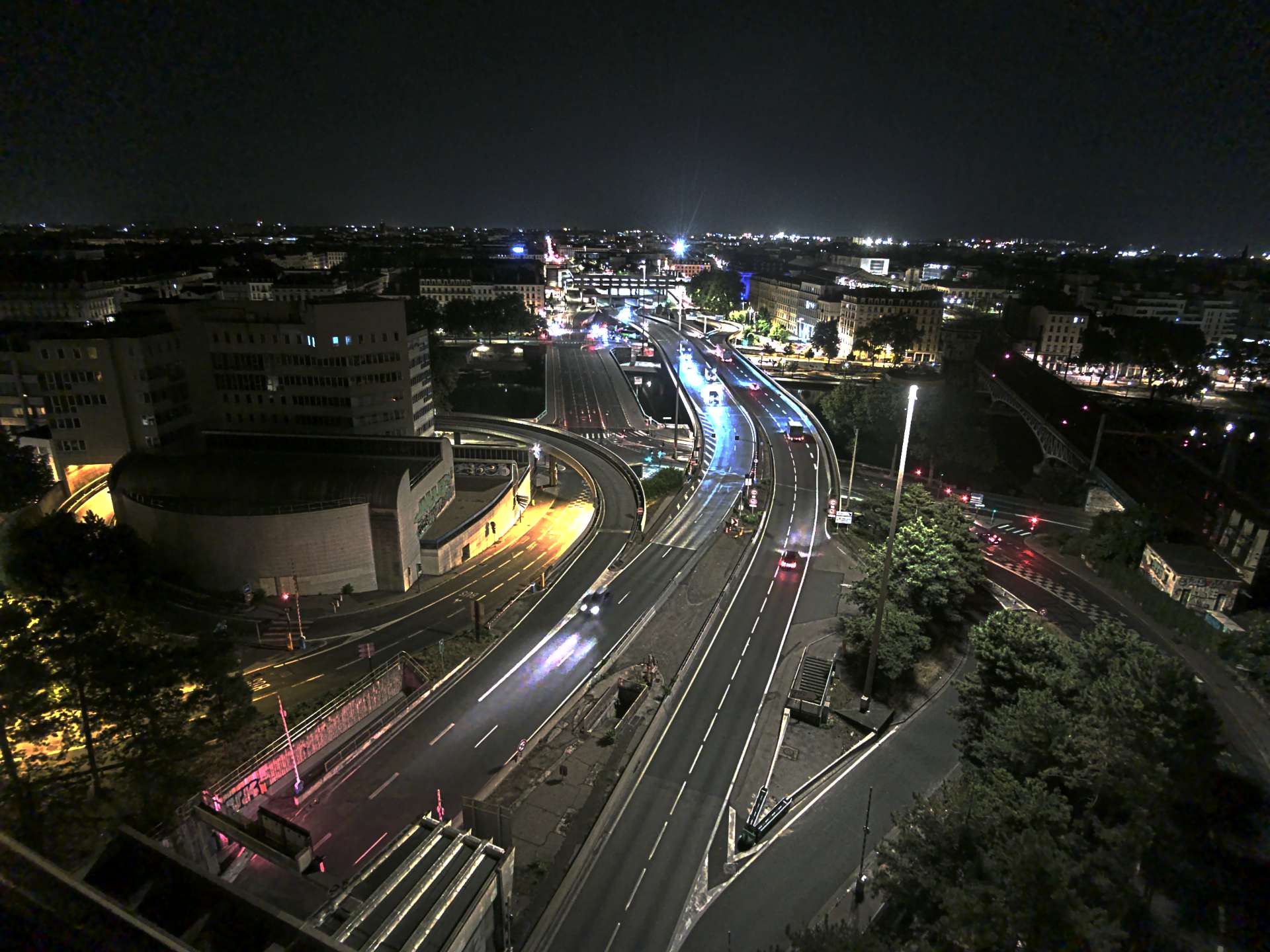 Caméra autoroute à Lyon Perrache à l'entrée Sud du Tunnel sous Fourvière, en direction de Marseille