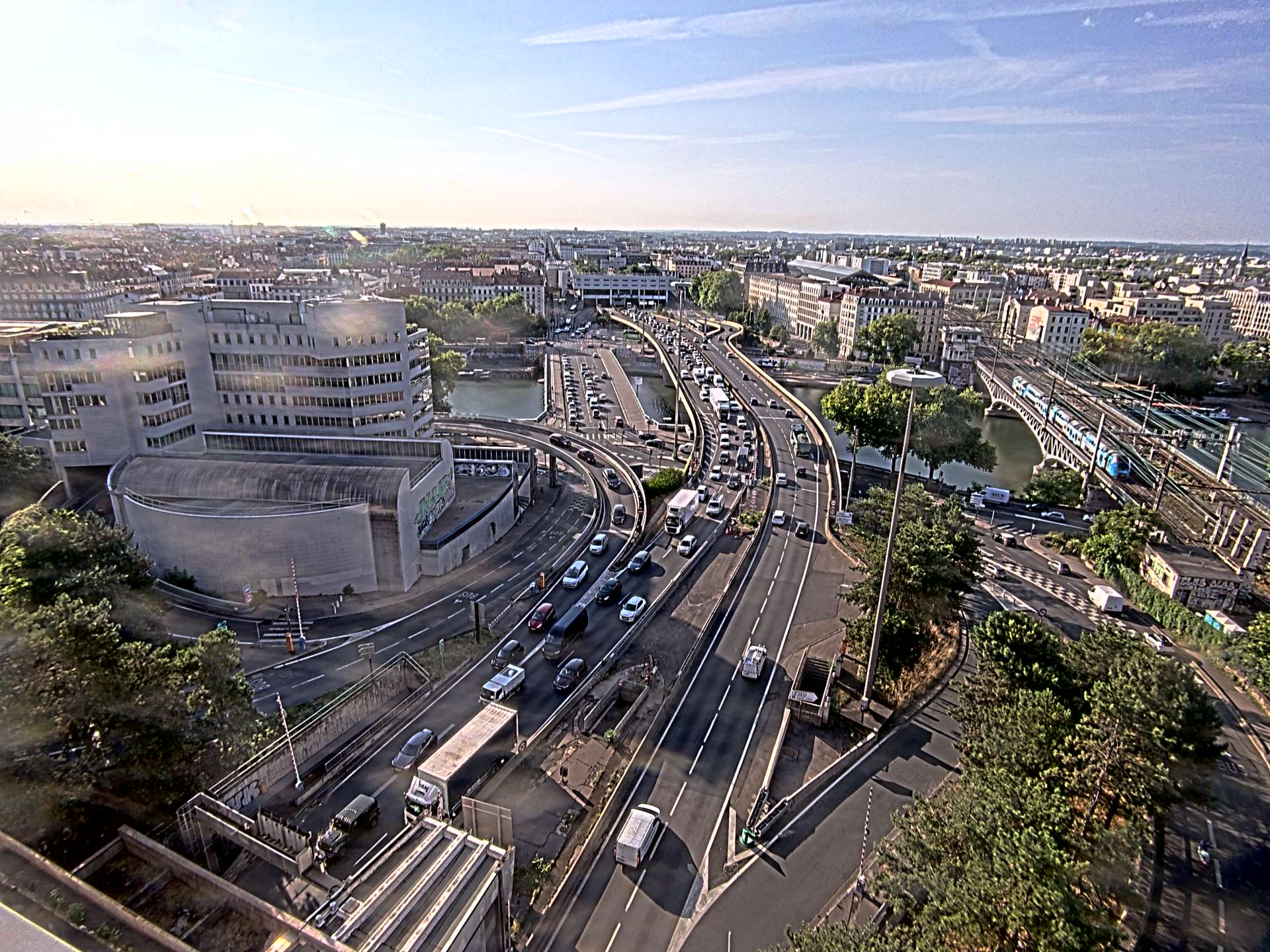 Caméra autoroute à Lyon Perrache à l'entrée Sud du Tunnel sous Fourvière, en direction de Marseille