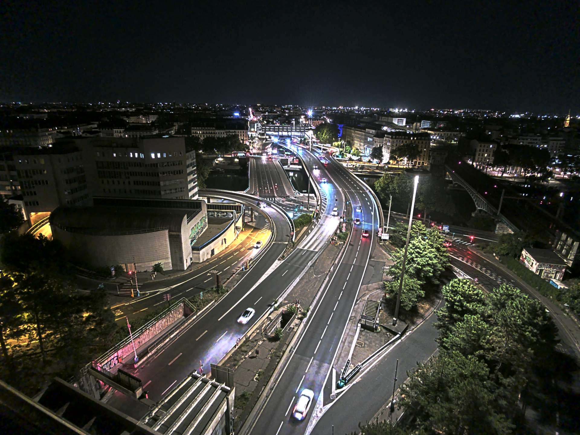 Caméra autoroute à Lyon Perrache à l'entrée Sud du Tunnel sous Fourvière, en direction de Marseille