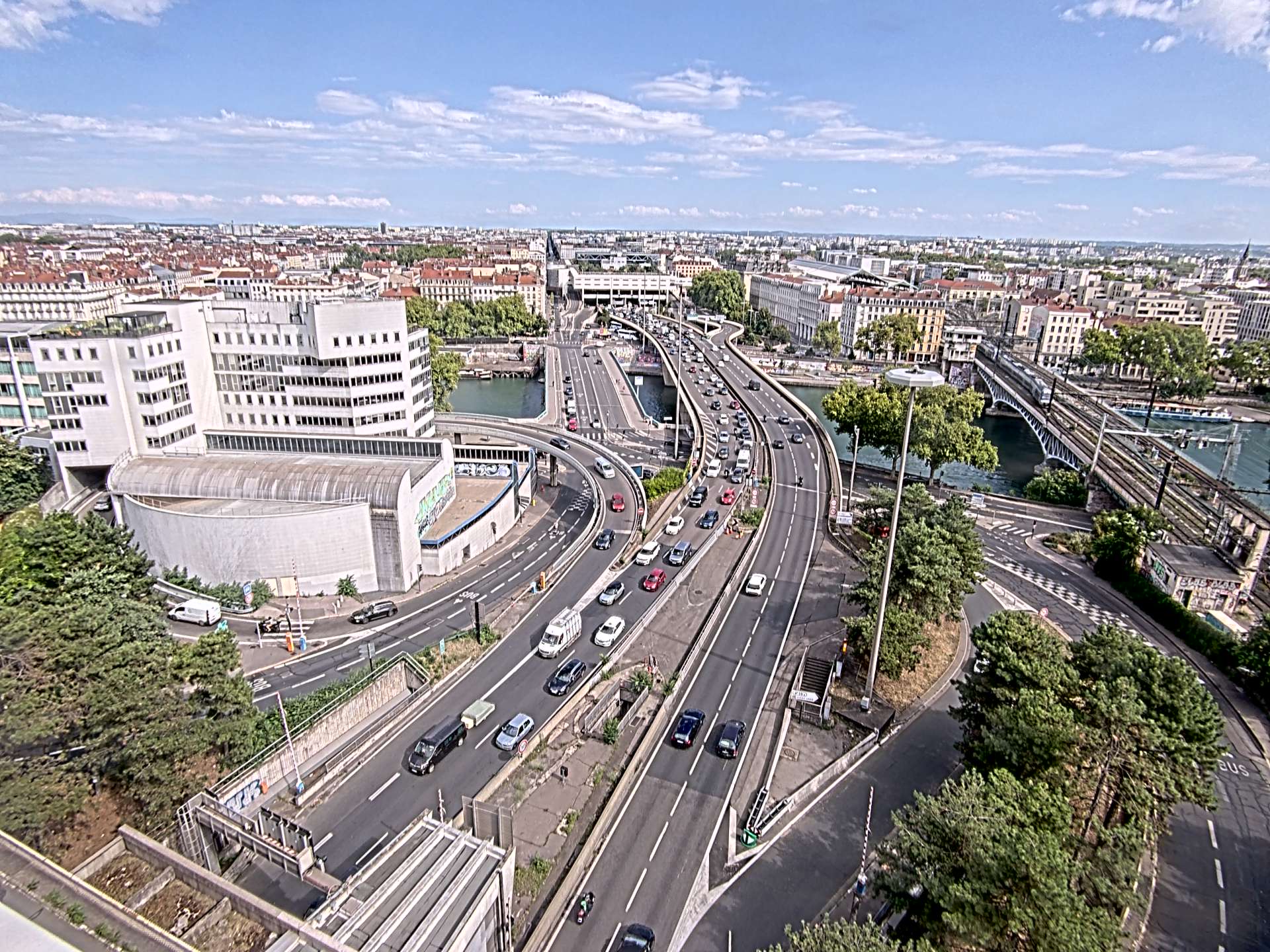 Caméra autoroute à Lyon Perrache à l'entrée Sud du Tunnel sous Fourvière, en direction de Marseille