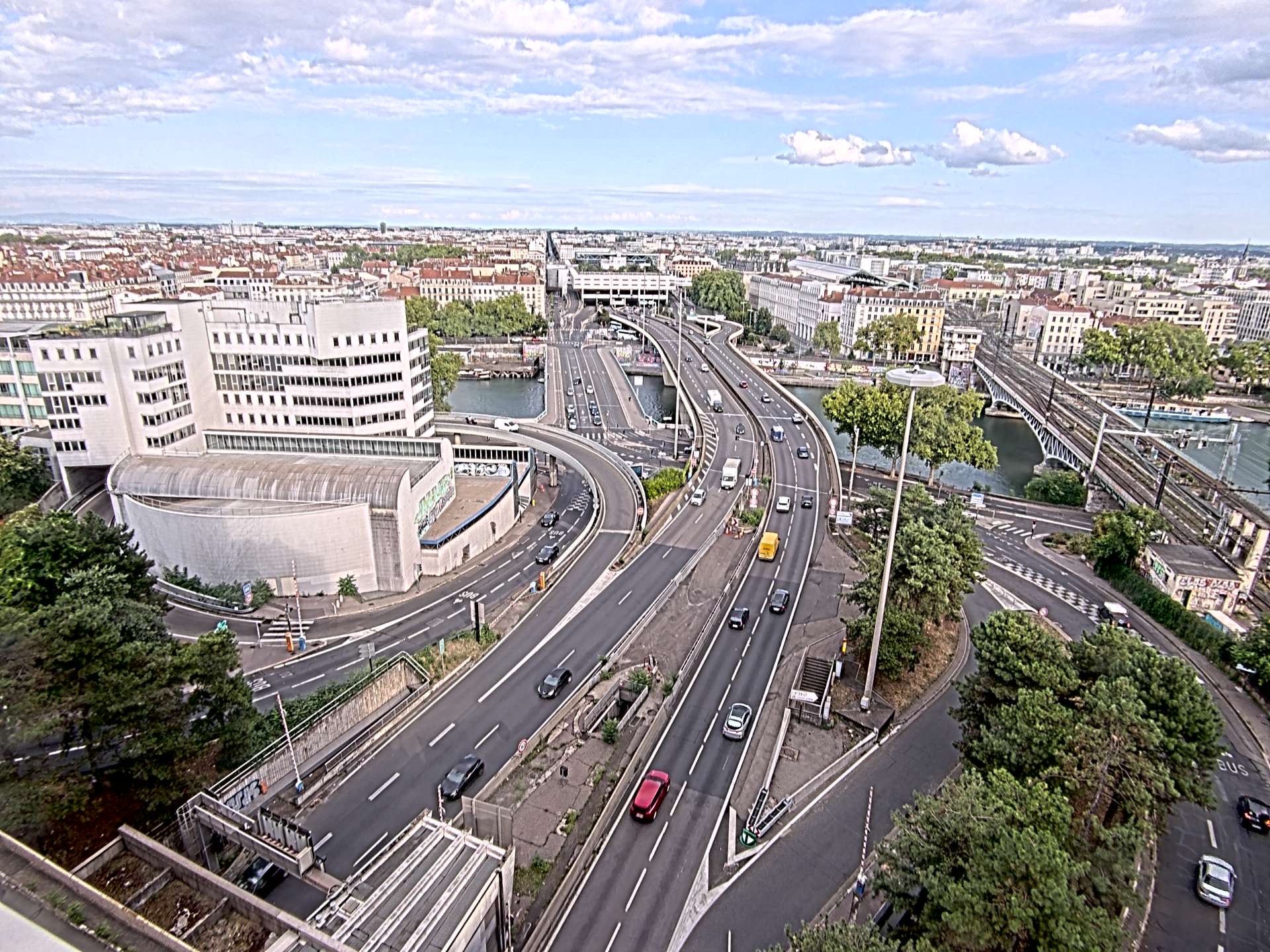 Caméra autoroute à Lyon Perrache à l'entrée Sud du Tunnel sous Fourvière, en direction de Marseille