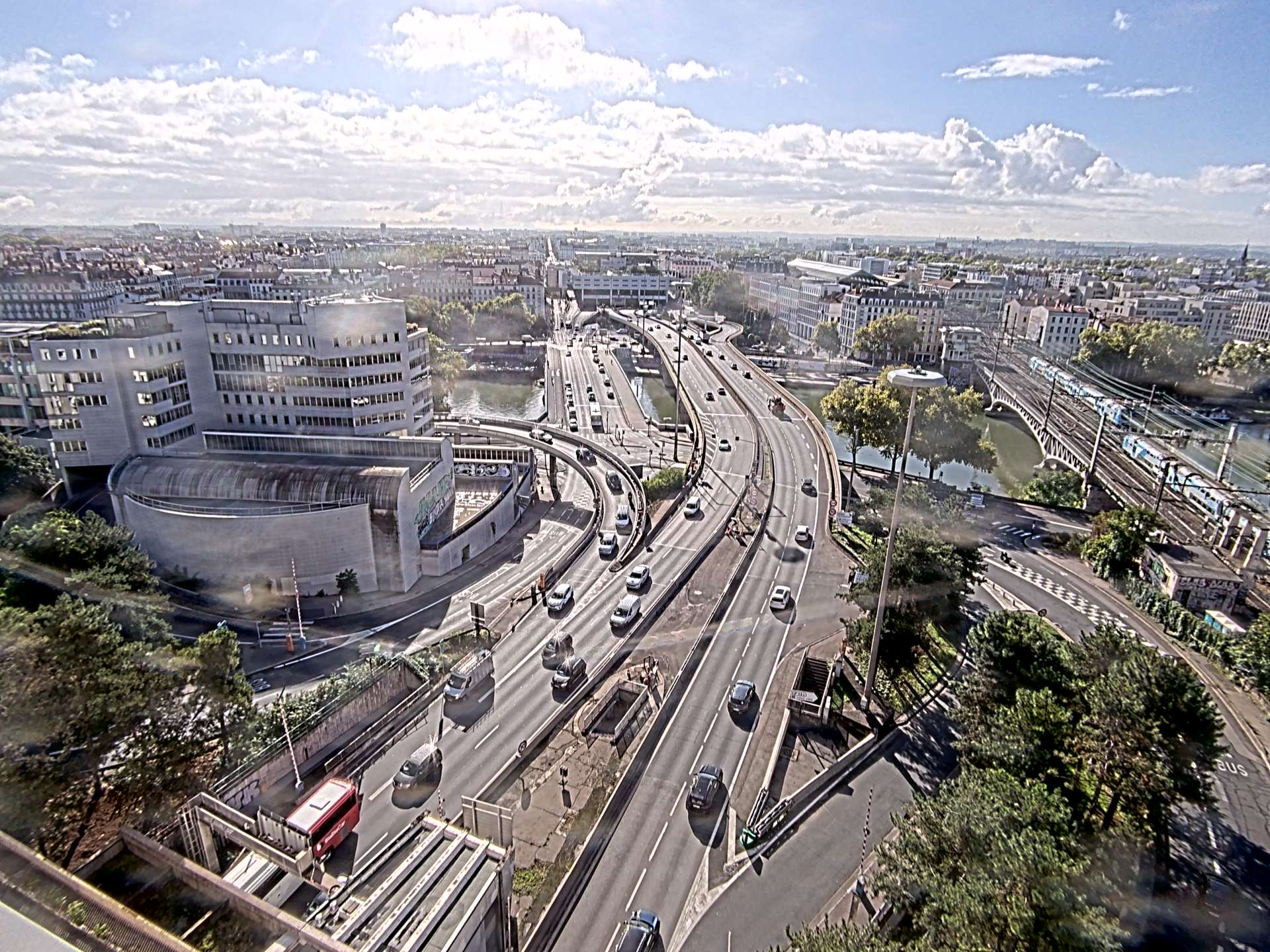 Caméra autoroute à Lyon Perrache à l'entrée Sud du Tunnel sous Fourvière, en direction de Marseille