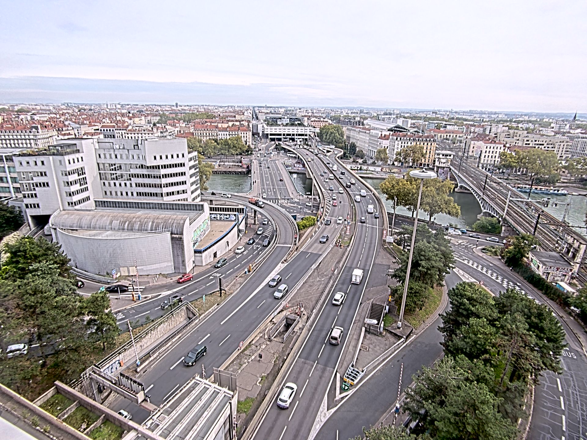 Caméra autoroute à Lyon Perrache à l'entrée Sud du Tunnel sous Fourvière, en direction de Marseille