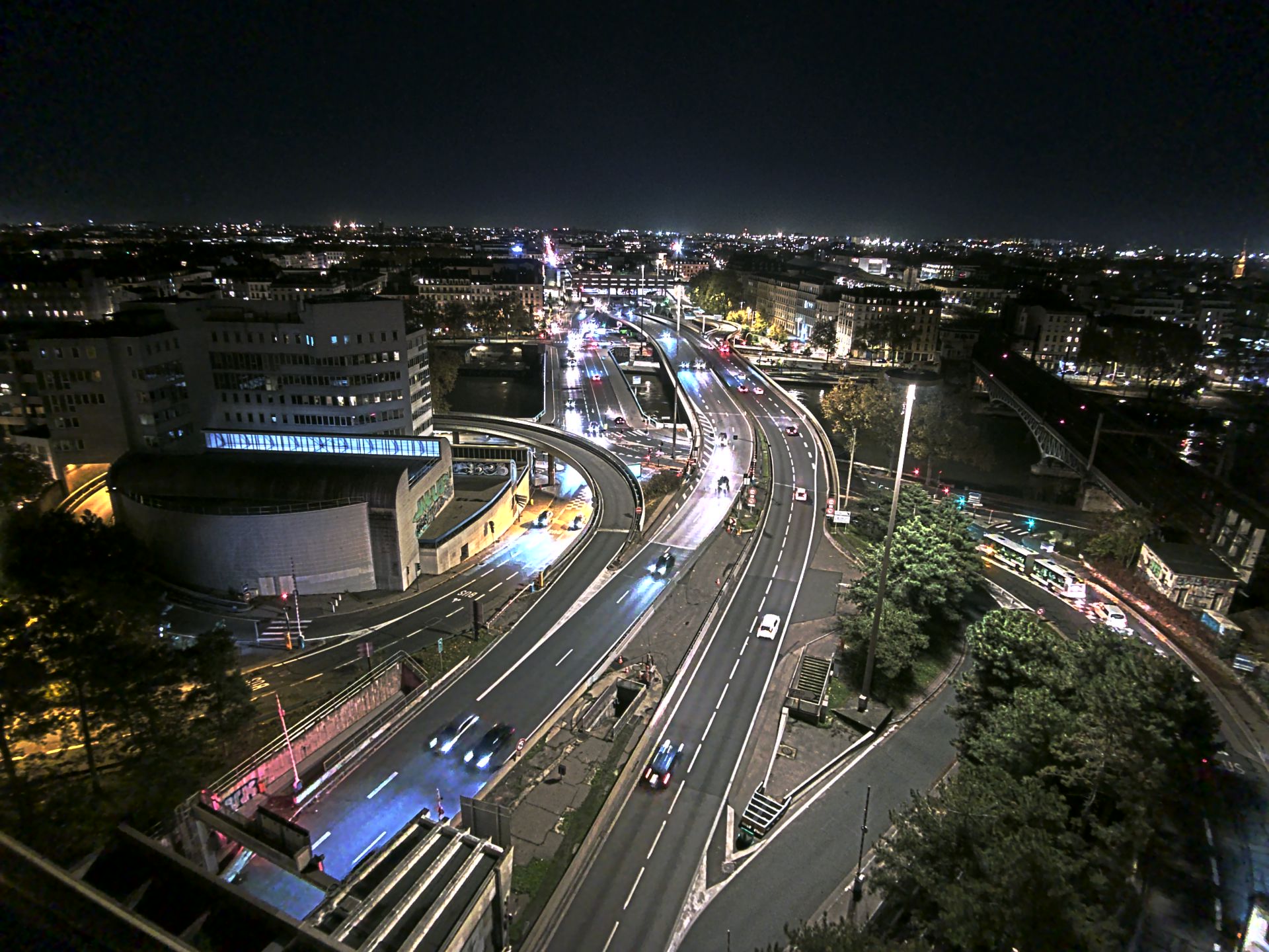 Caméra autoroute à Lyon Perrache à l'entrée Sud du Tunnel sous Fourvière, en direction de Marseille