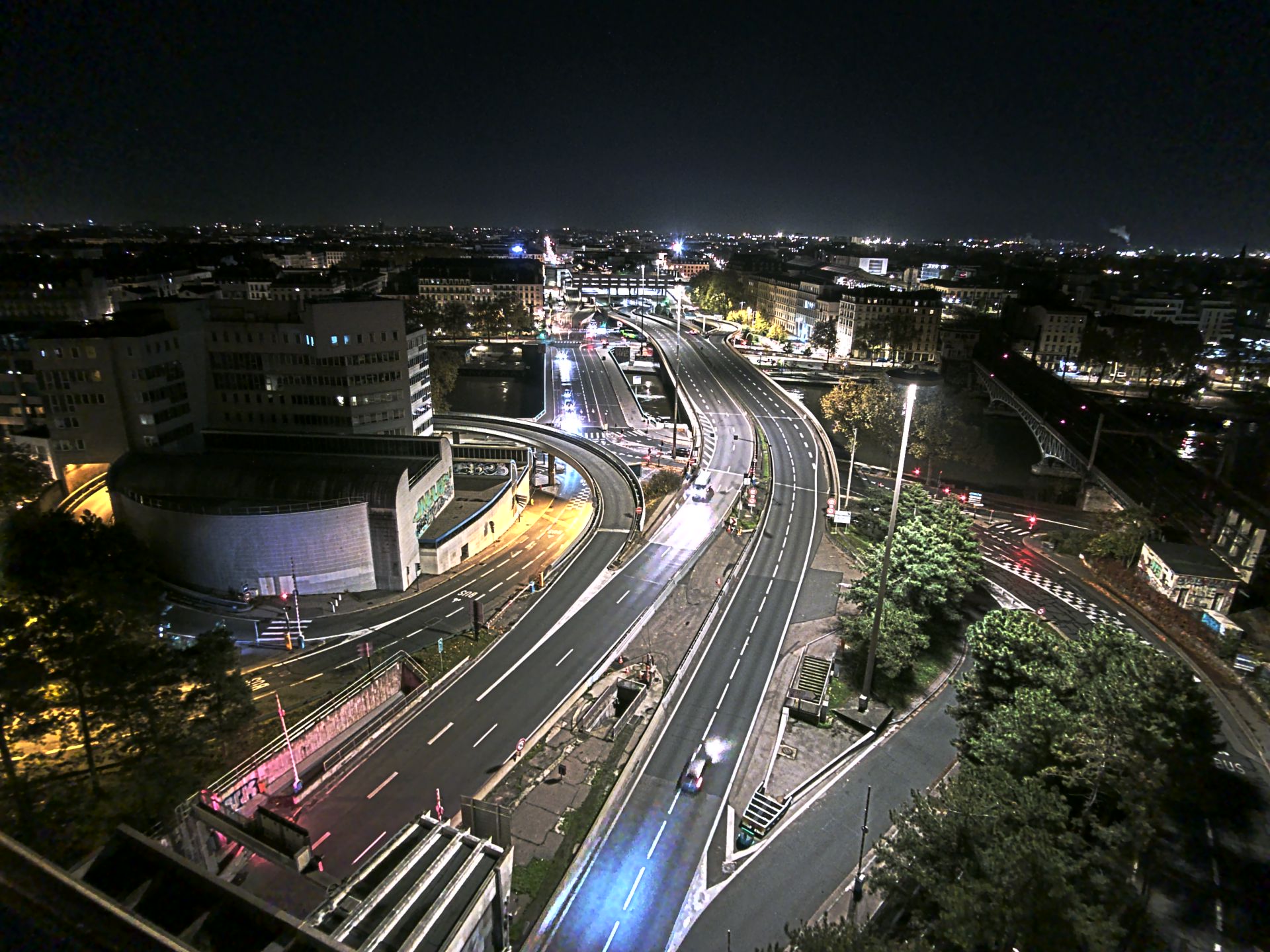 Caméra autoroute à Lyon Perrache à l'entrée Sud du Tunnel sous Fourvière, en direction de Marseille