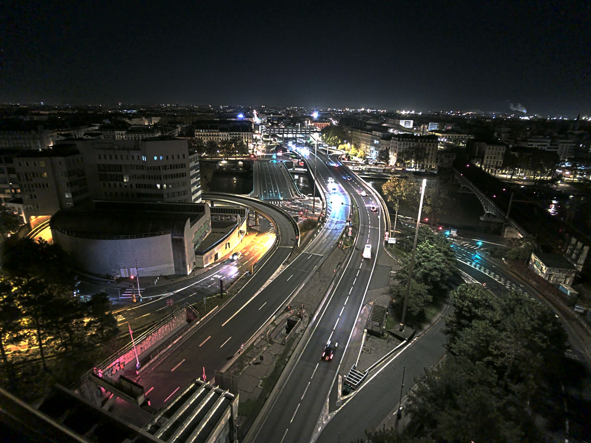 Caméra autoroute à Lyon Perrache à l'entrée Sud du Tunnel sous Fourvière, en direction de Marseille