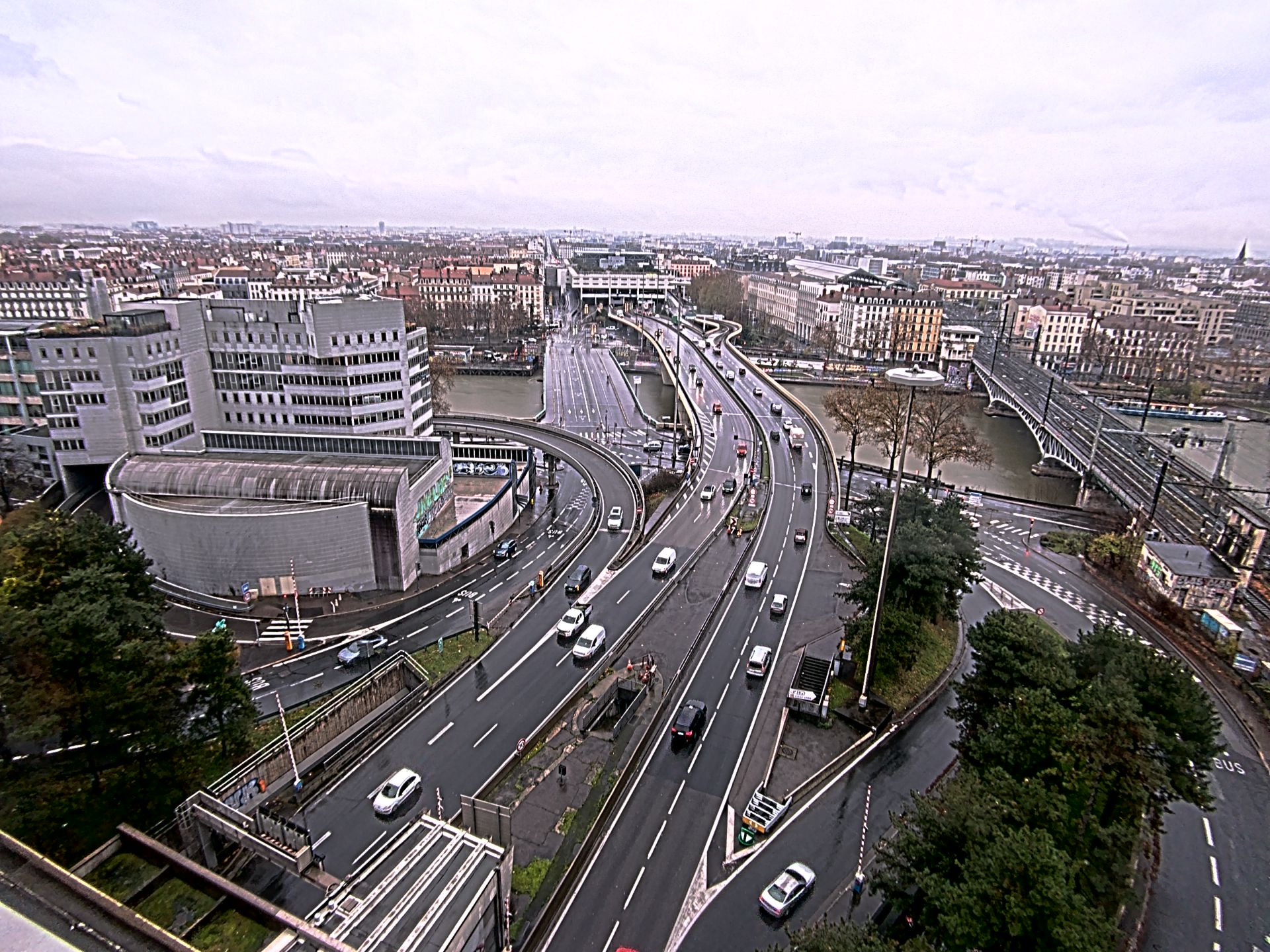 Caméra autoroute à Lyon Perrache à l'entrée Sud du Tunnel sous Fourvière, en direction de Marseille