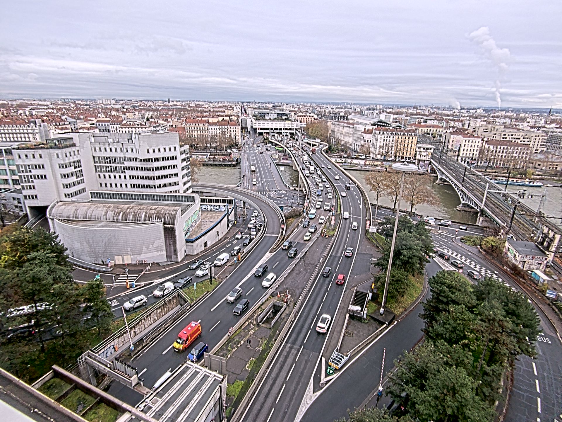 Caméra autoroute à Lyon Perrache à l'entrée Sud du Tunnel sous Fourvière, en direction de Marseille