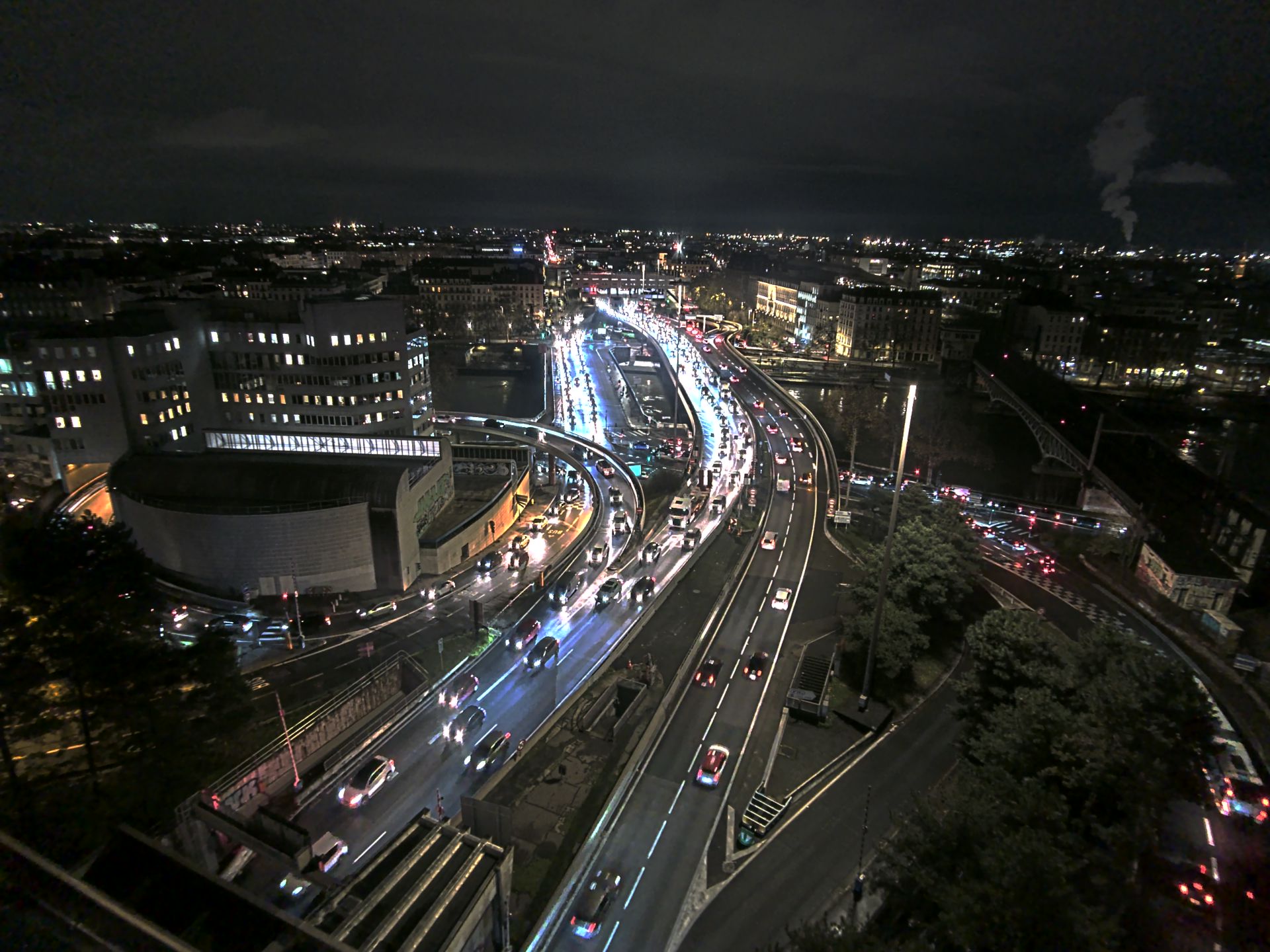 Caméra autoroute à Lyon Perrache à l'entrée Sud du Tunnel sous Fourvière, en direction de Marseille