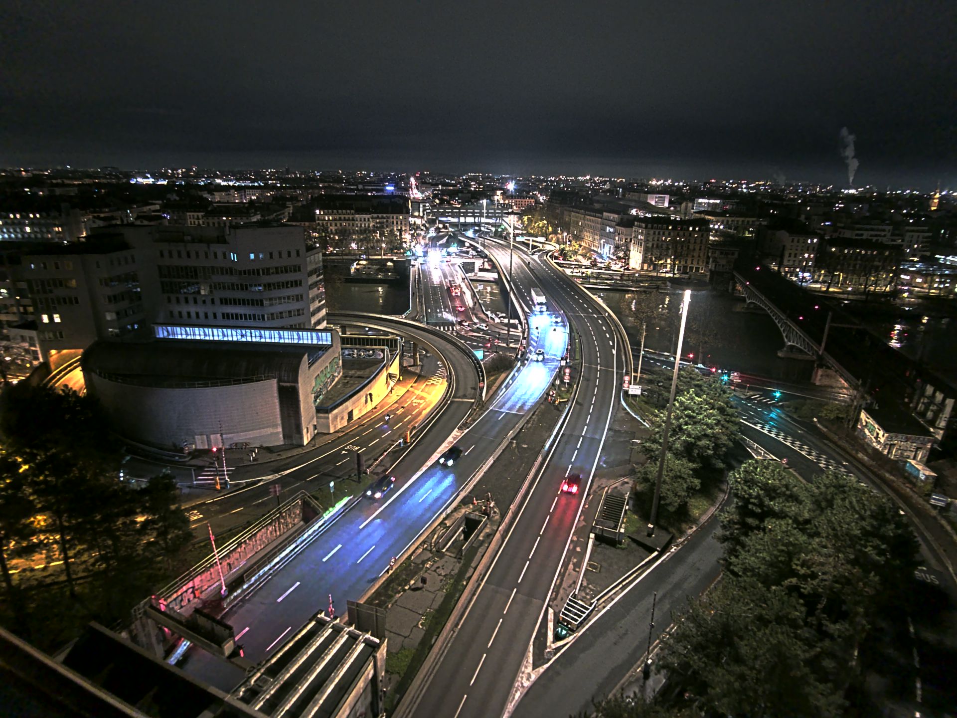 Caméra autoroute à Lyon Perrache à l'entrée Sud du Tunnel sous Fourvière, en direction de Marseille