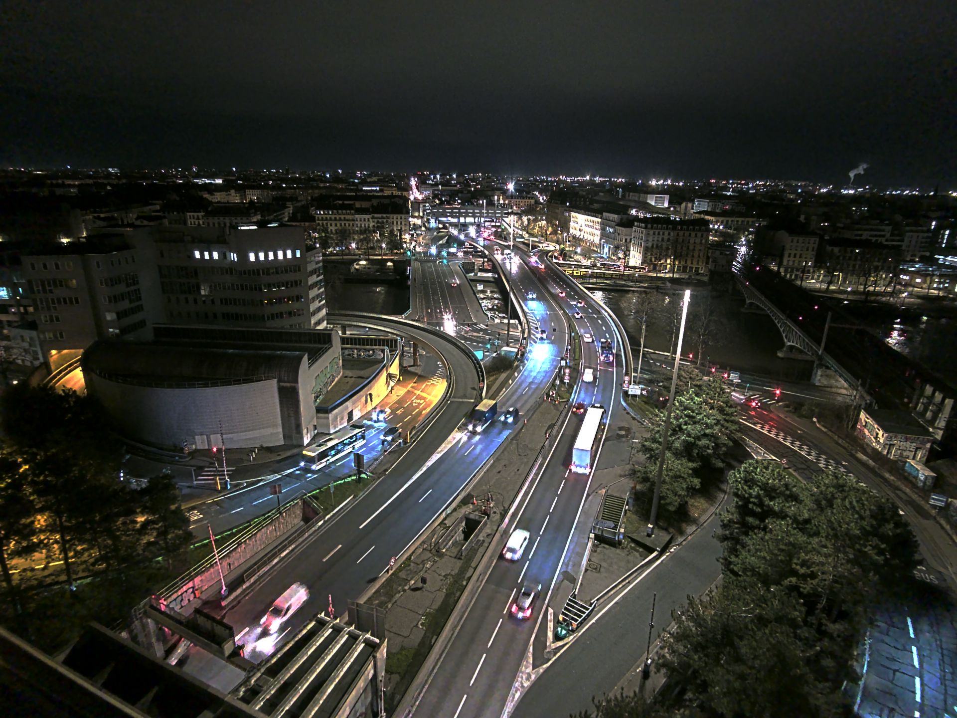 Caméra autoroute à Lyon Perrache à l'entrée Sud du Tunnel sous Fourvière, en direction de Marseille