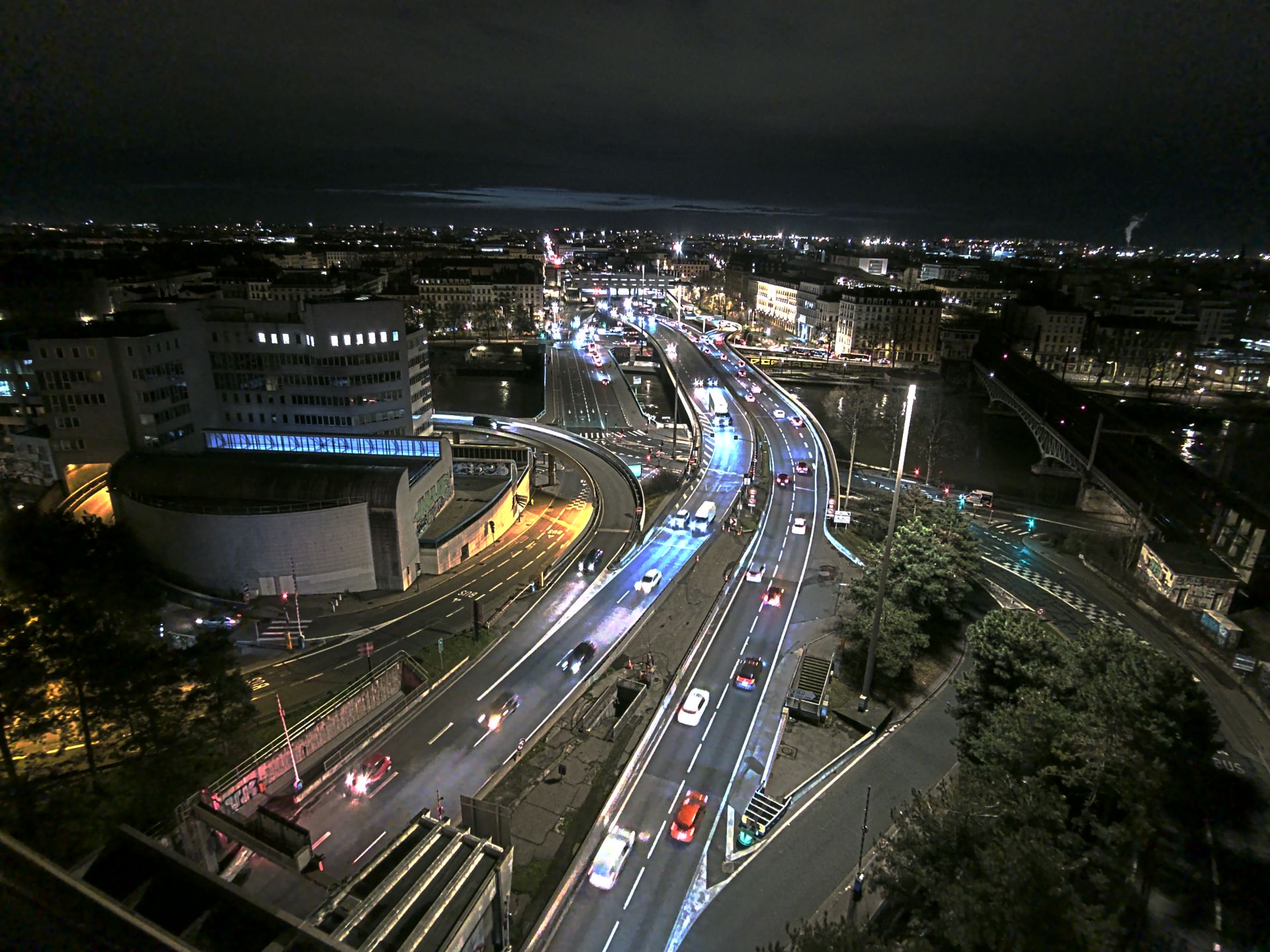 Caméra autoroute à Lyon Perrache à l'entrée Sud du Tunnel sous Fourvière, en direction de Marseille
