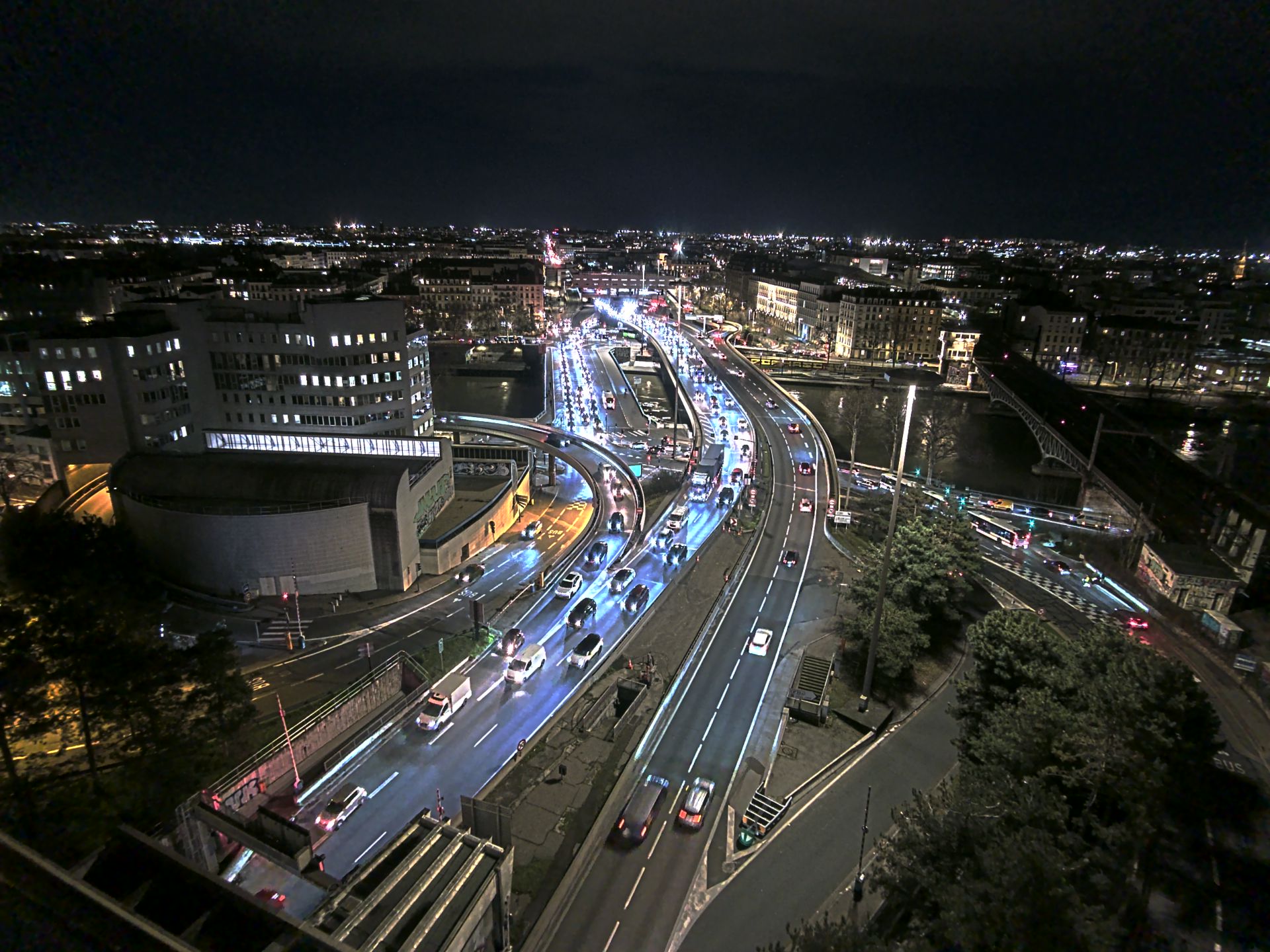 Caméra autoroute à Lyon Perrache à l'entrée Sud du Tunnel sous Fourvière, en direction de Marseille