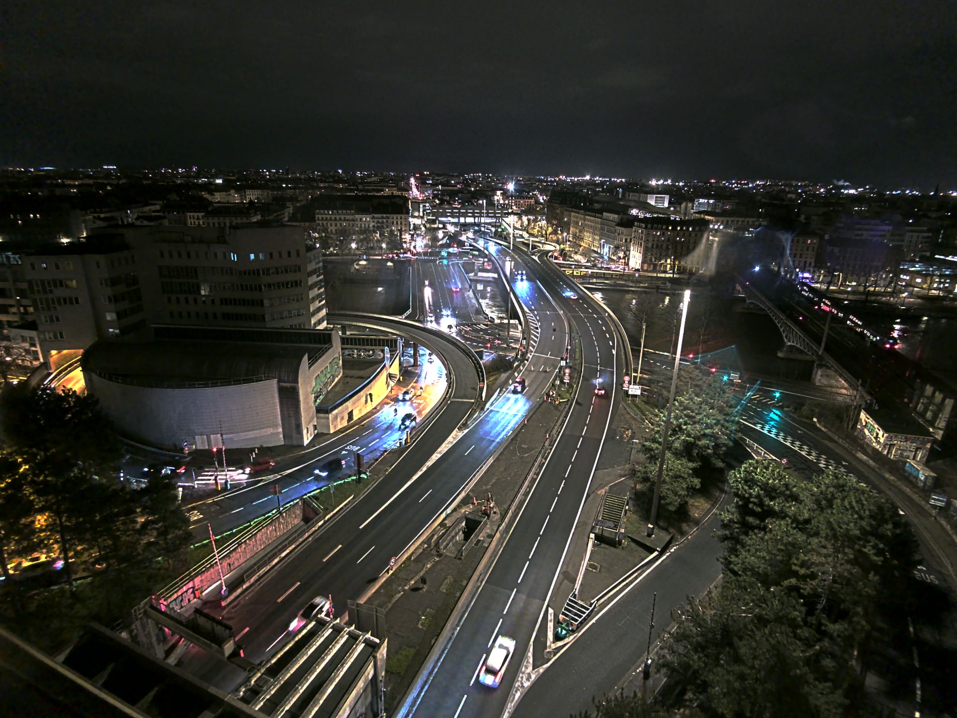 Caméra autoroute à Lyon Perrache à l'entrée Sud du Tunnel sous Fourvière, en direction de Marseille