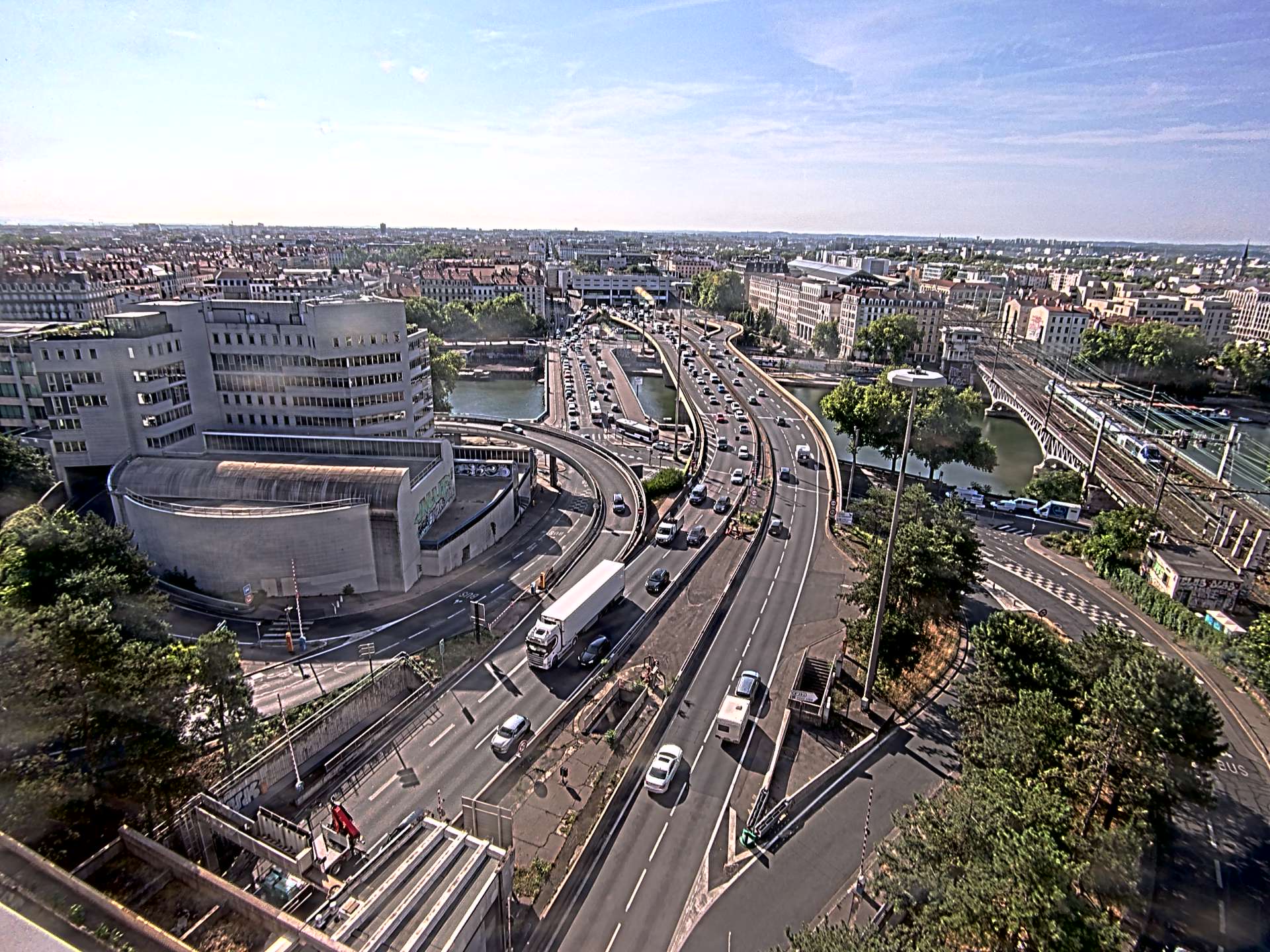 Caméra autoroute à Lyon Perrache à l'entrée Sud du Tunnel sous Fourvière, en direction de Marseille