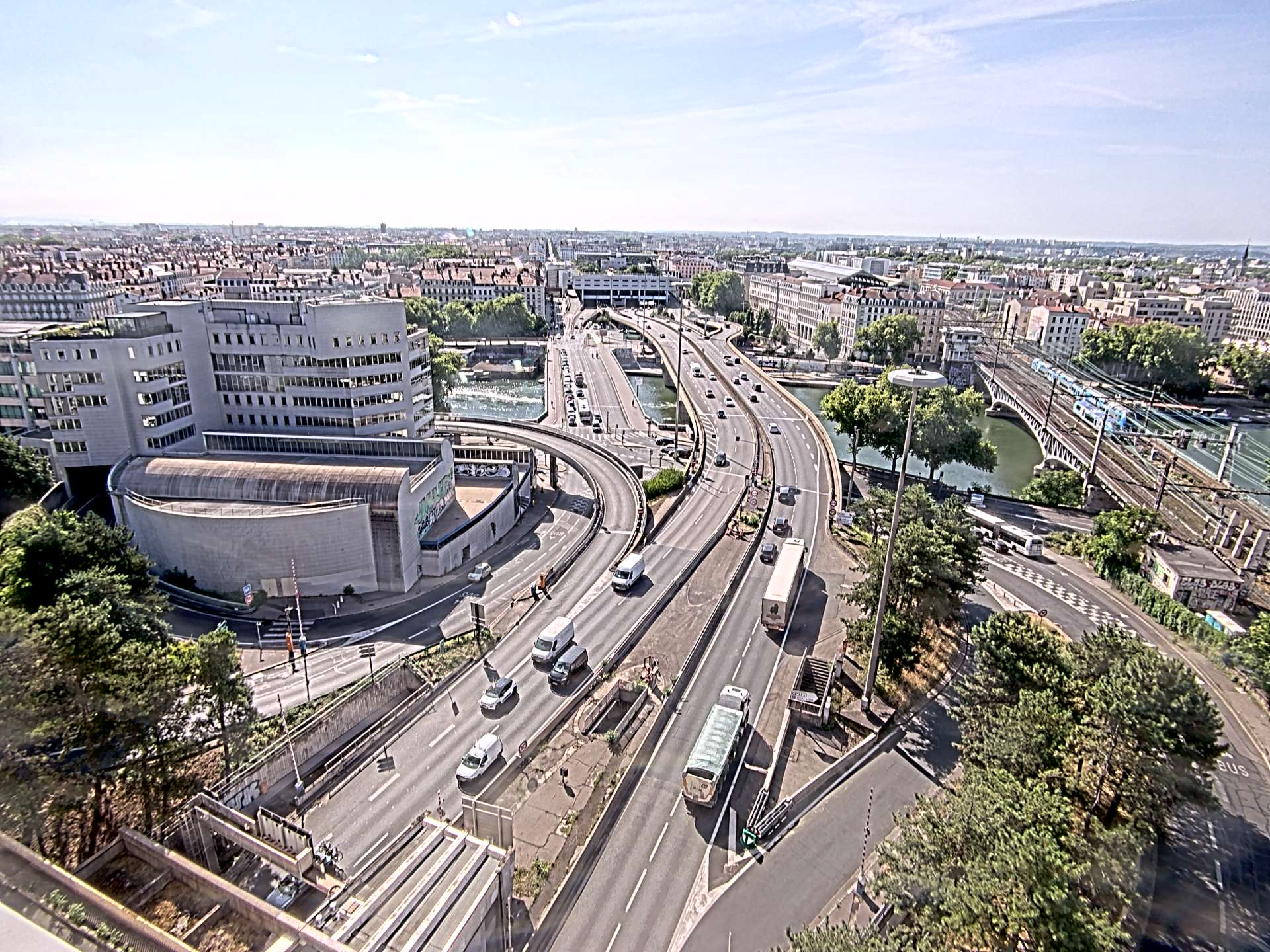 Caméra autoroute à Lyon Perrache à l'entrée Sud du Tunnel sous Fourvière, en direction de Marseille