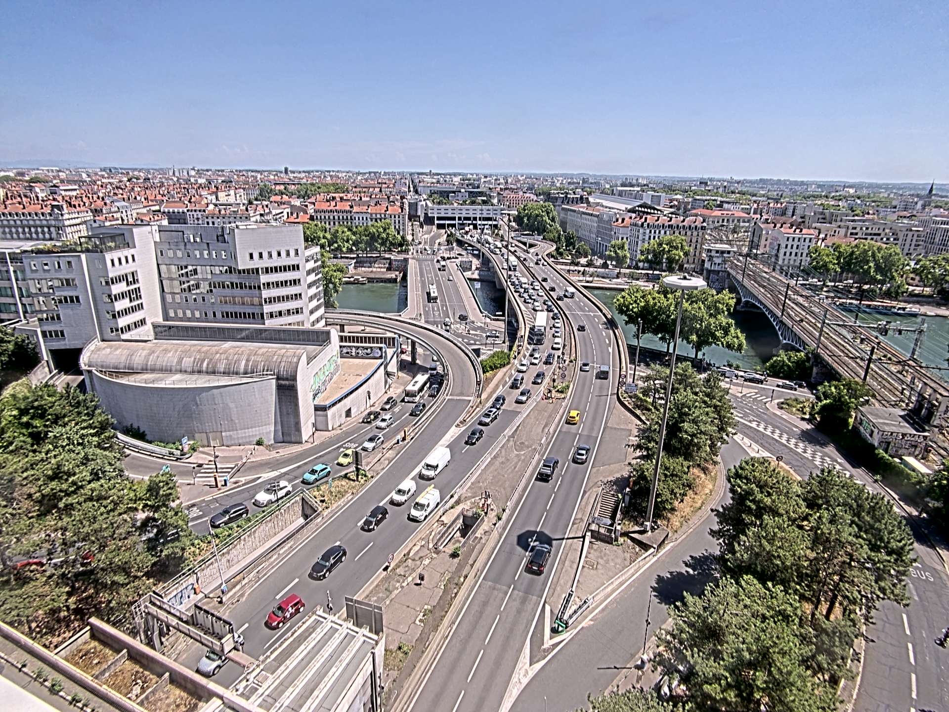 Caméra autoroute à Lyon Perrache à l'entrée Sud du Tunnel sous Fourvière, en direction de Marseille