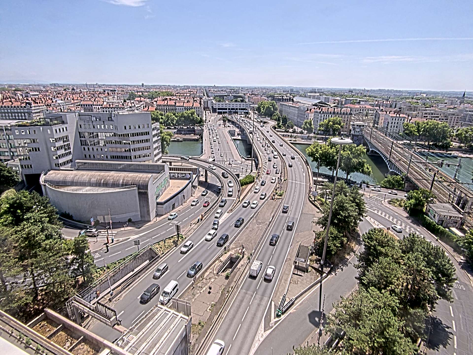 Caméra autoroute à Lyon Perrache à l'entrée Sud du Tunnel sous Fourvière, en direction de Marseille