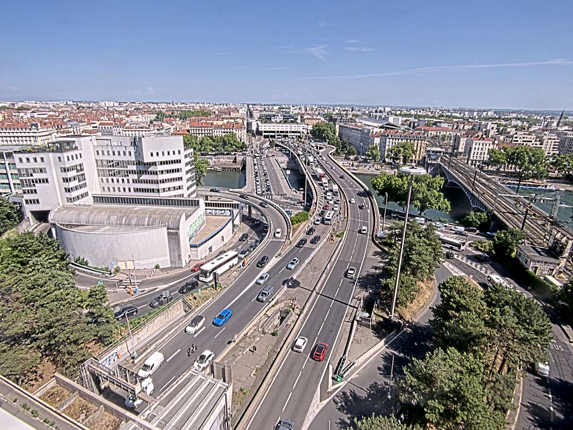 Caméra autoroute à Lyon Perrache à l'entrée Sud du Tunnel sous Fourvière, en direction de Marseille