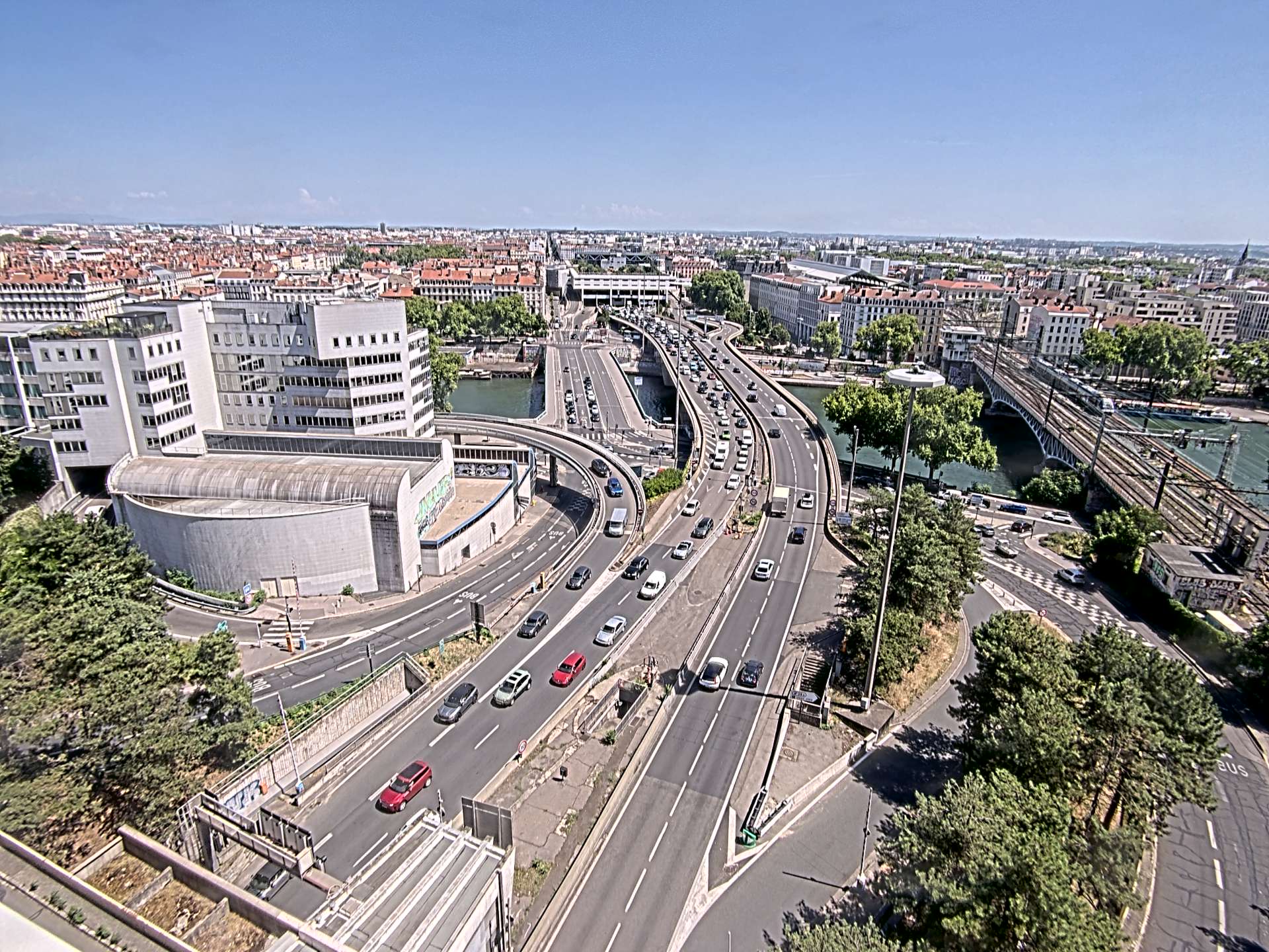 Caméra autoroute à Lyon Perrache à l'entrée Sud du Tunnel sous Fourvière, en direction de Marseille