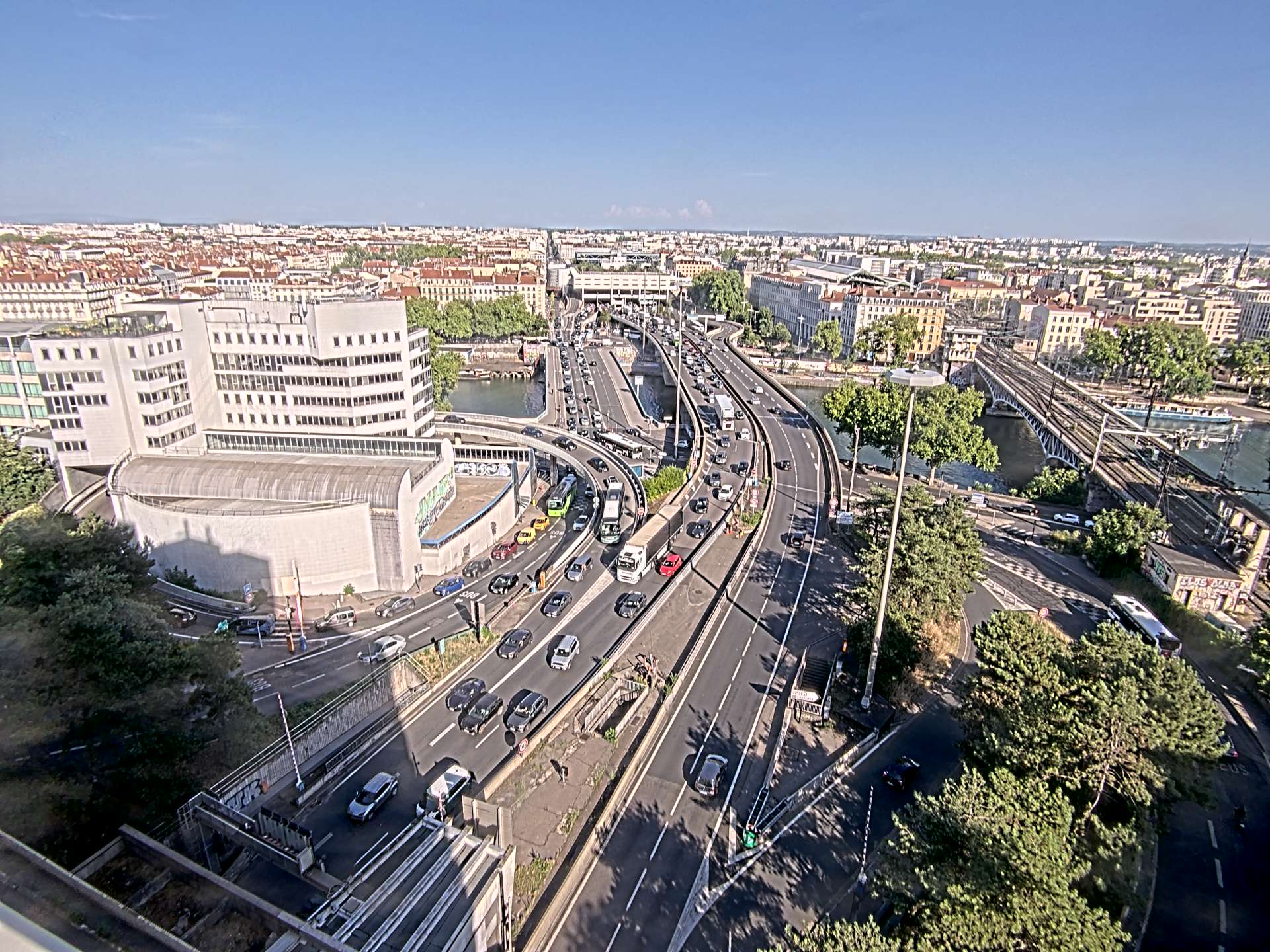 Caméra autoroute à Lyon Perrache à l'entrée Sud du Tunnel sous Fourvière, en direction de Marseille