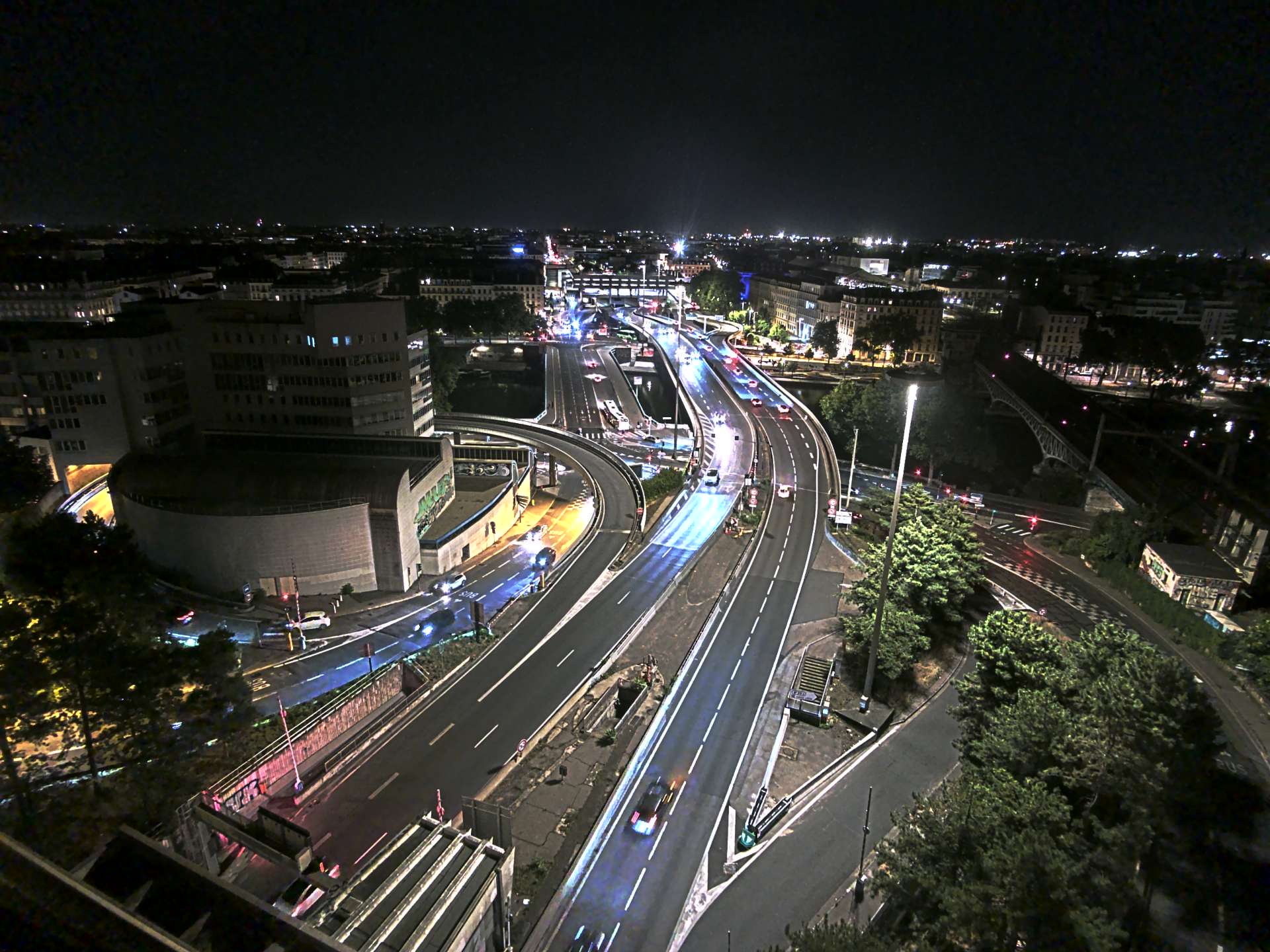 Caméra autoroute à Lyon Perrache à l'entrée Sud du Tunnel sous Fourvière, en direction de Marseille