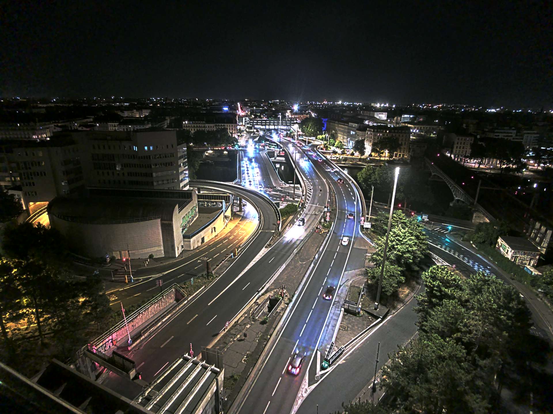 Caméra autoroute à Lyon Perrache à l'entrée Sud du Tunnel sous Fourvière, en direction de Marseille