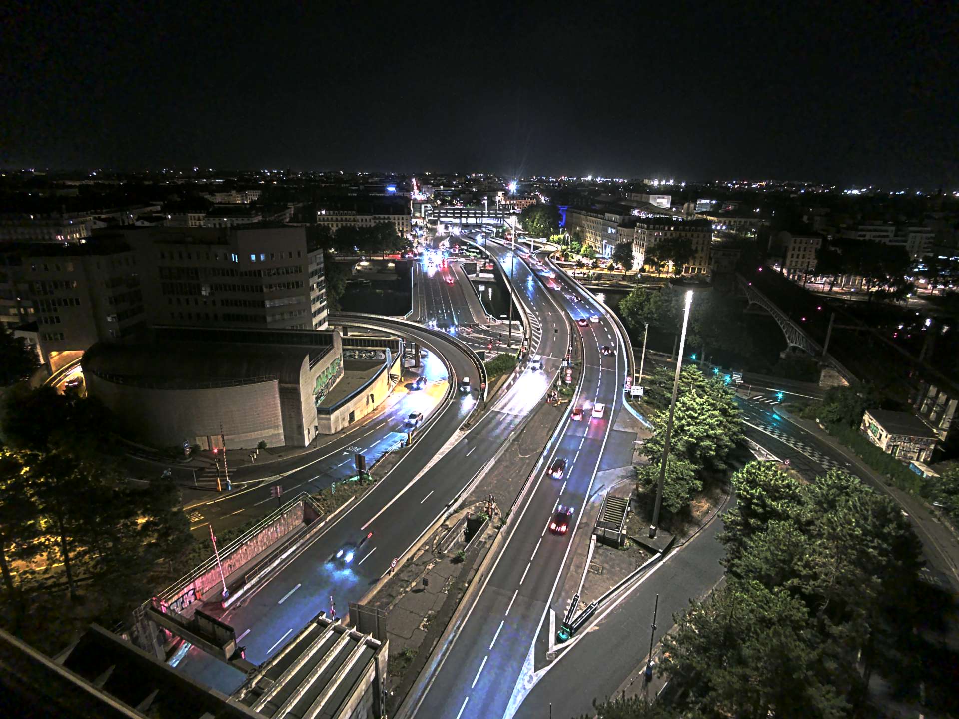 Caméra autoroute à Lyon Perrache à l'entrée Sud du Tunnel sous Fourvière, en direction de Marseille
